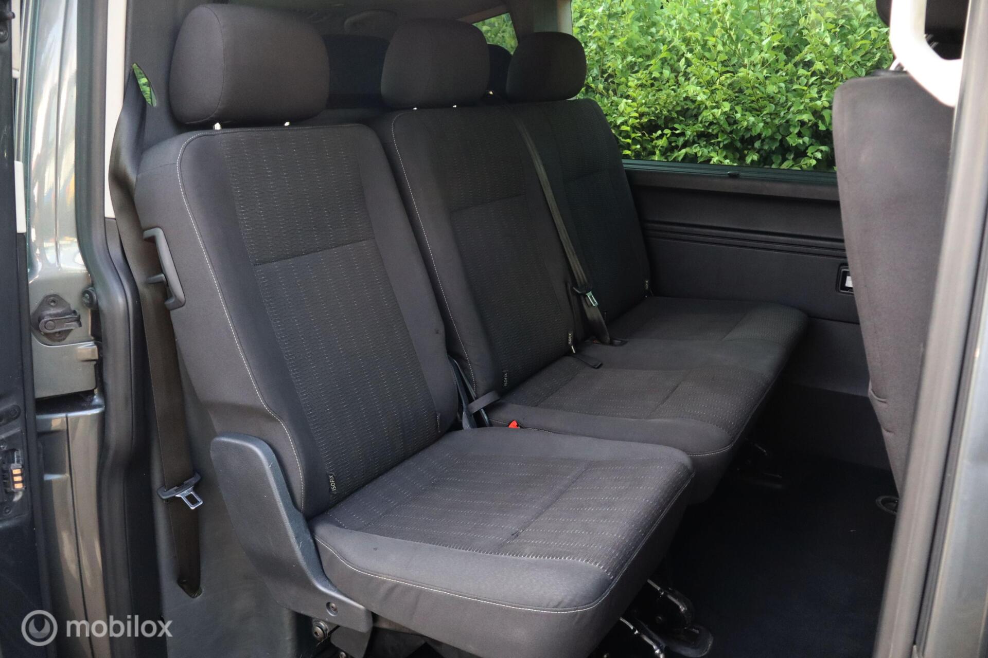 Foto van Volkswagen Transporter Caravelle