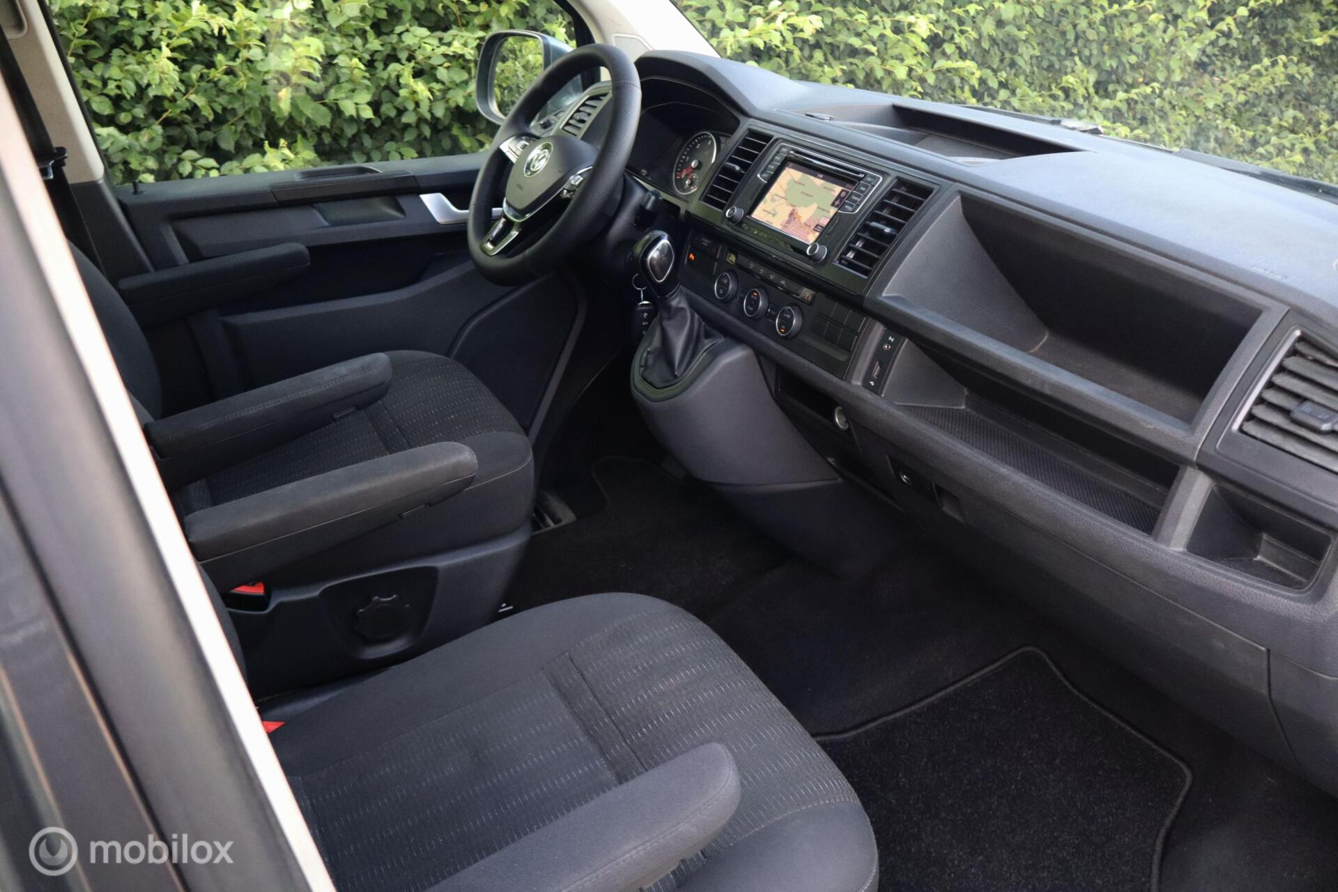 Foto van Volkswagen Transporter Caravelle
