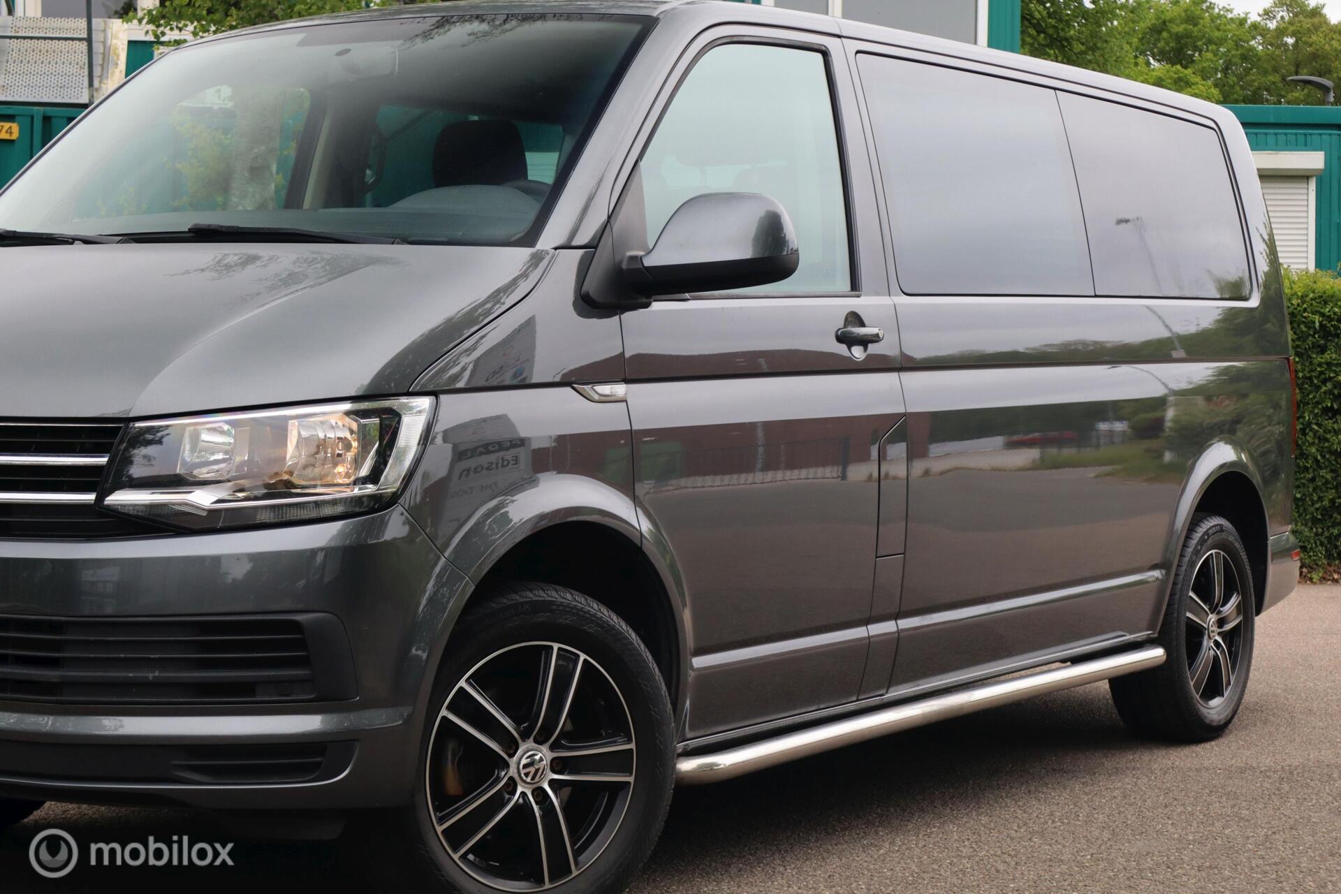 Foto van Volkswagen Transporter Caravelle