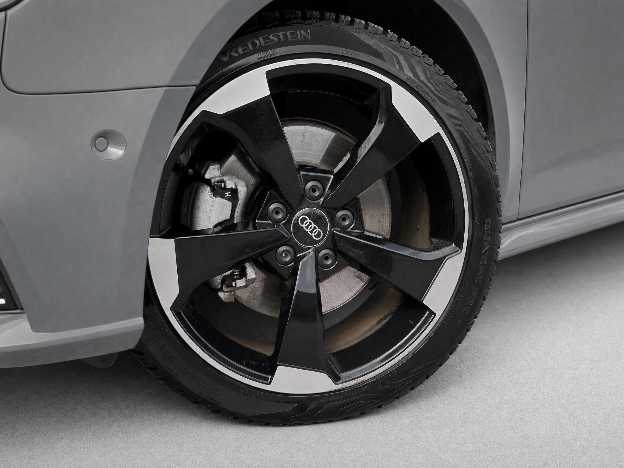 Foto van Audi A3 Sportback E-tron