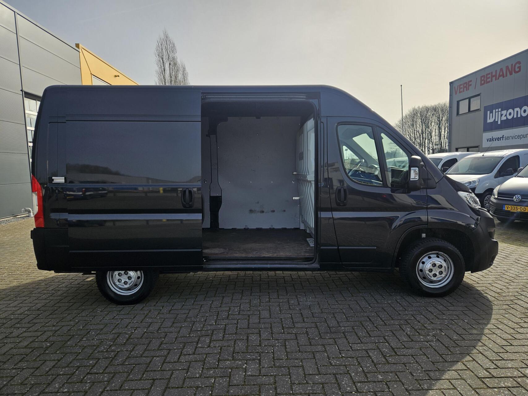 Foto van Opel Movano