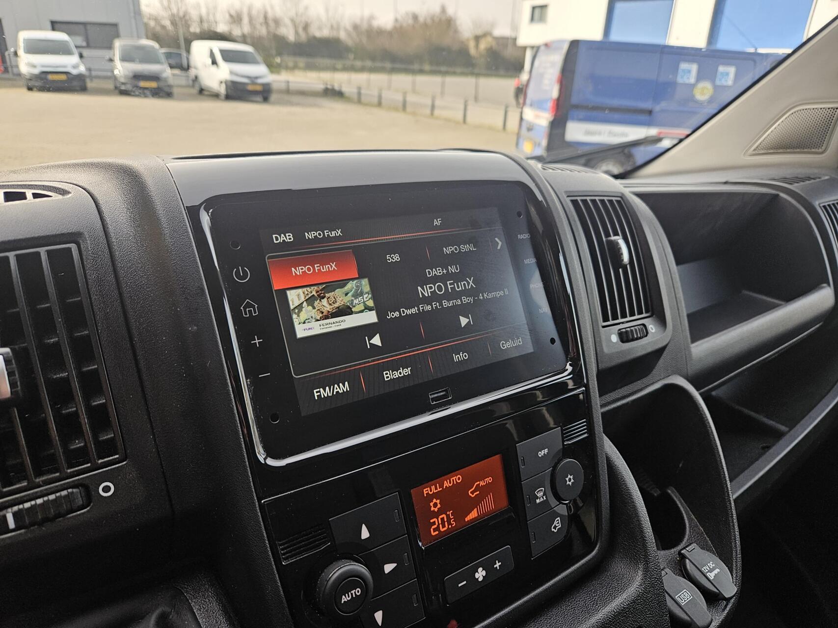 Foto van Opel Movano