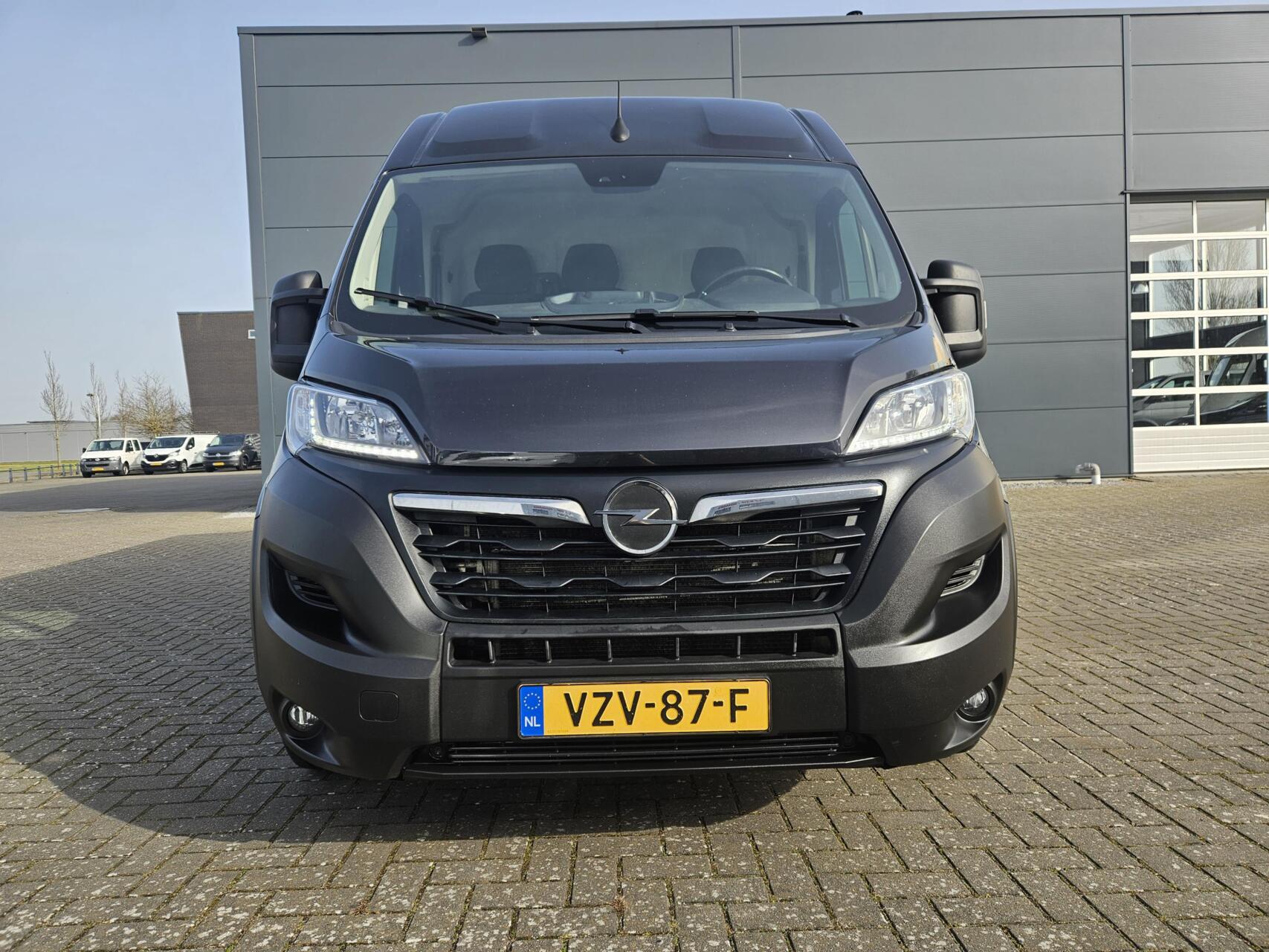 Foto van Opel Movano