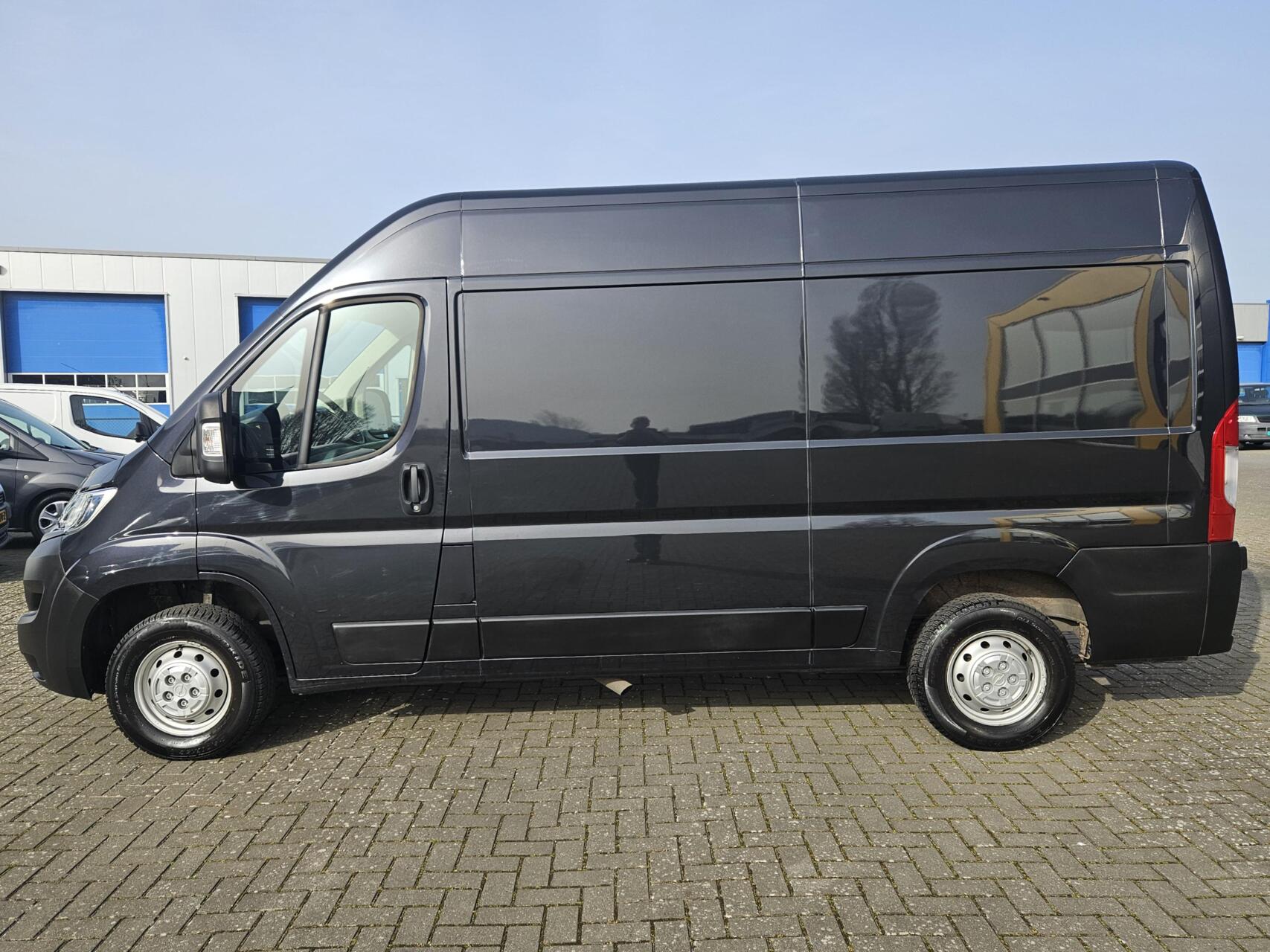 Foto van Opel Movano