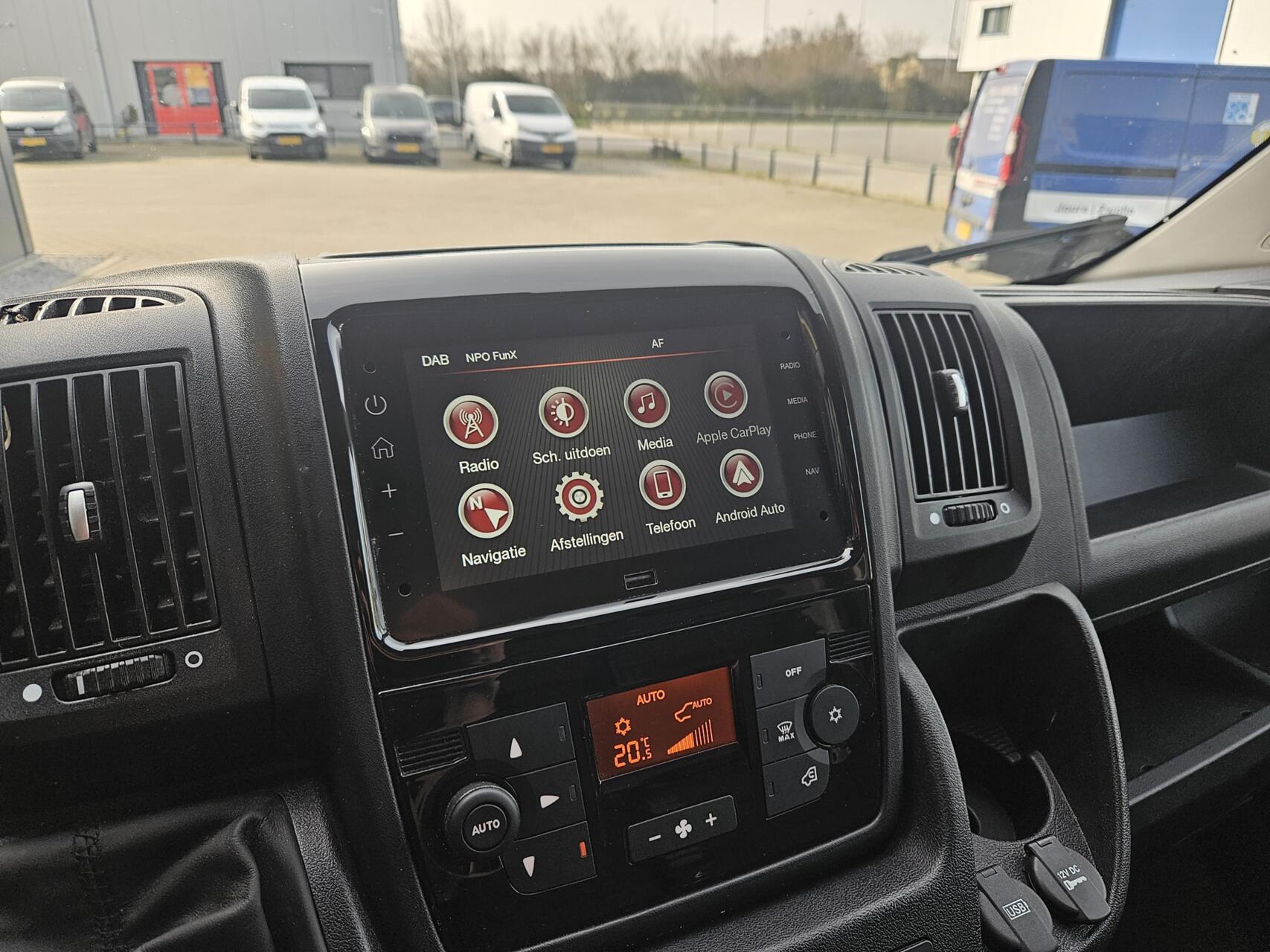 Foto van Opel Movano