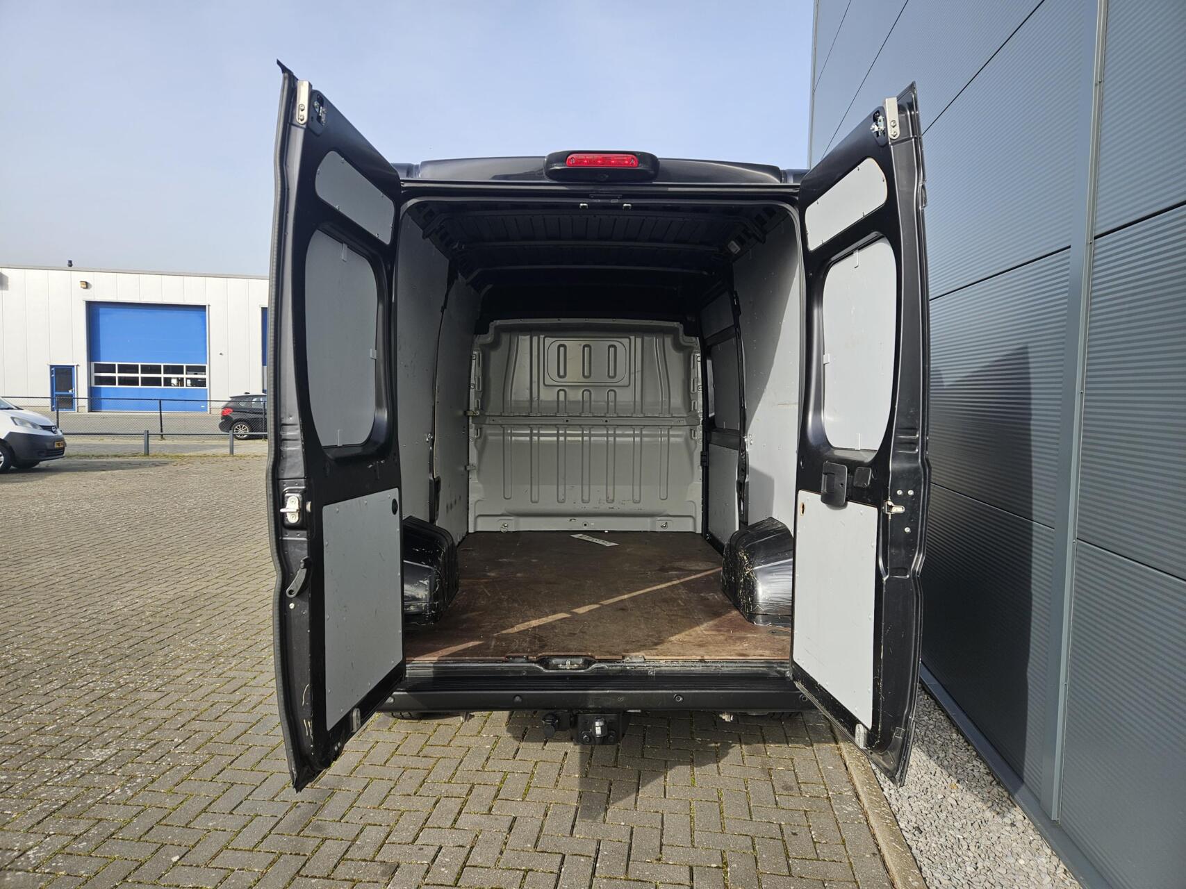 Foto van Opel Movano