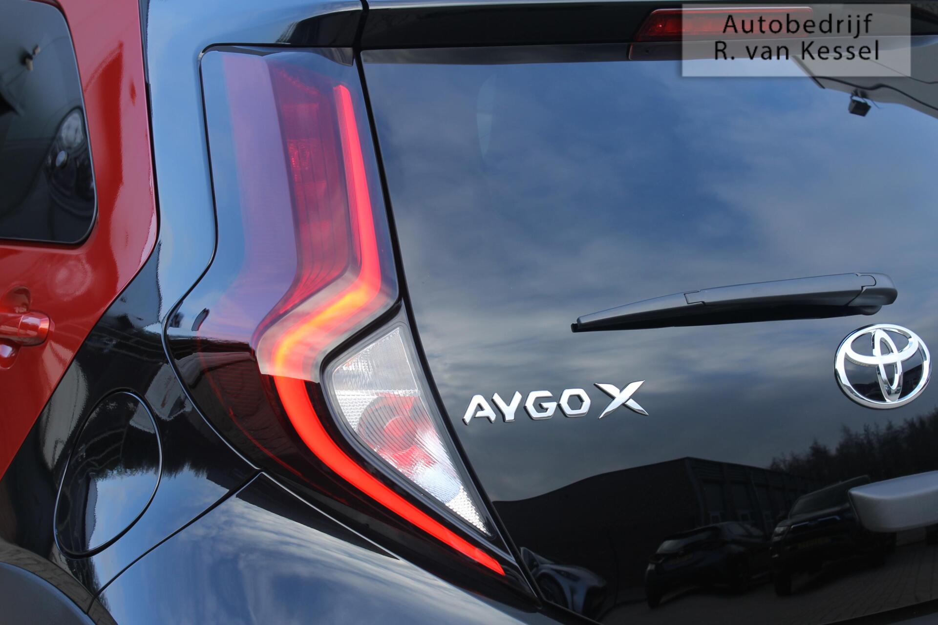 Foto van Toyota Aygo X