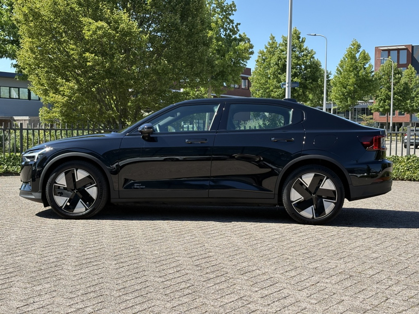 Foto van Polestar Polestar 2