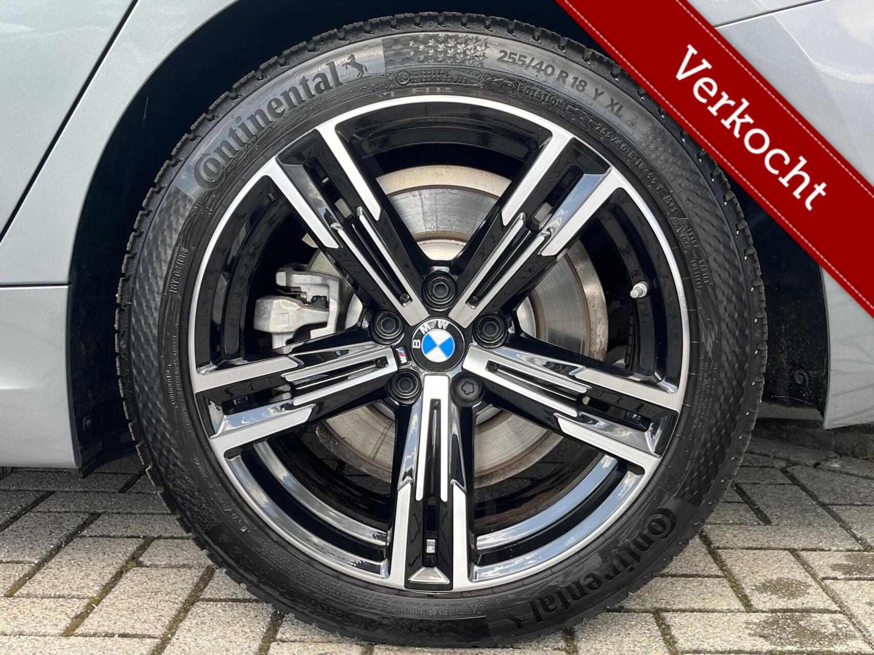 Foto van BMW 330e