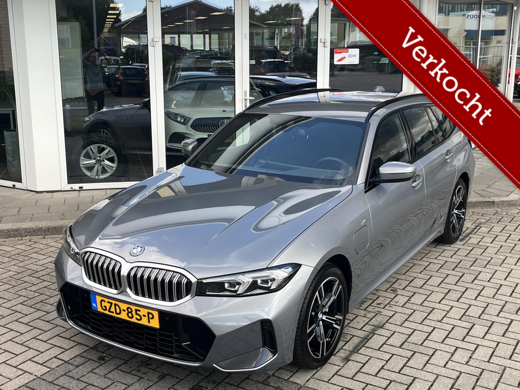 Foto van BMW 330e