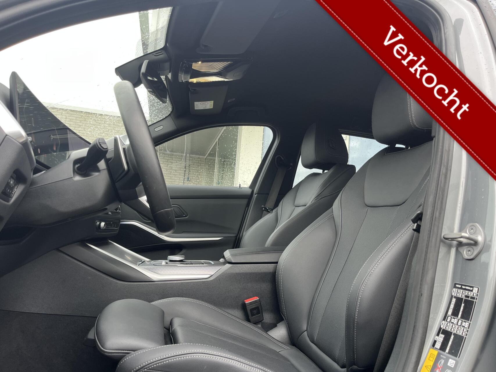 Foto van BMW 330e