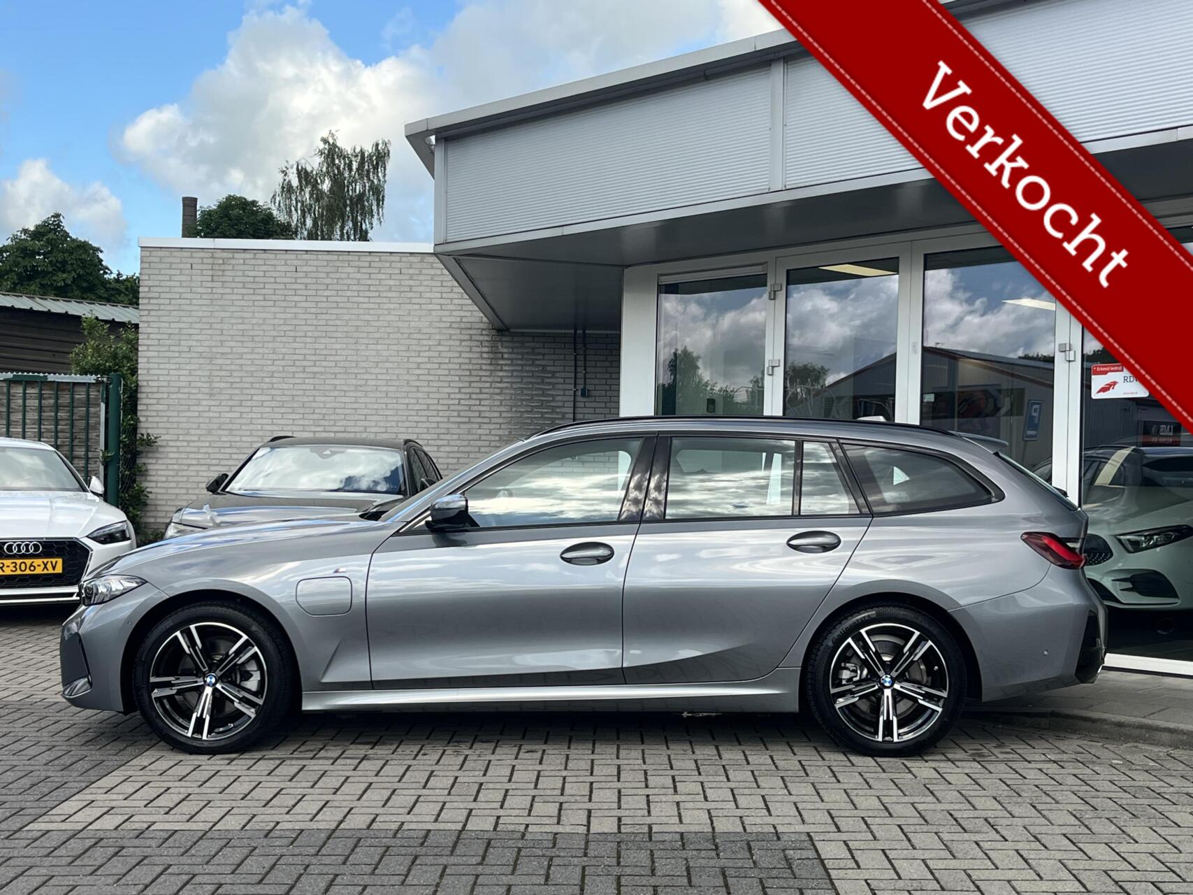 Foto van BMW 330e