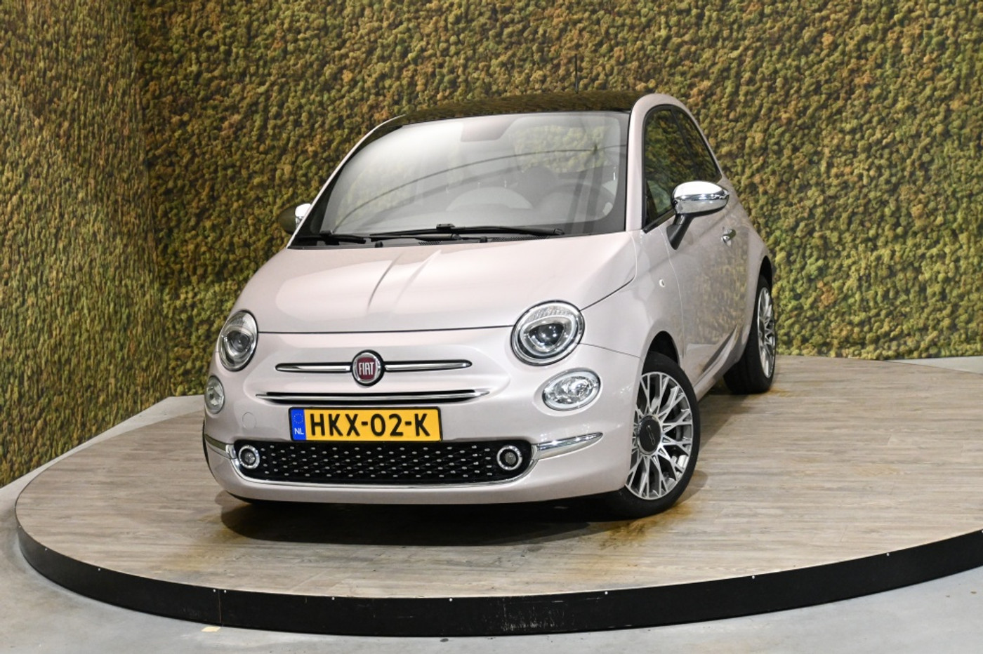 Fiat 500 1.0 Hybrid Rockstar 2020 - voorkant