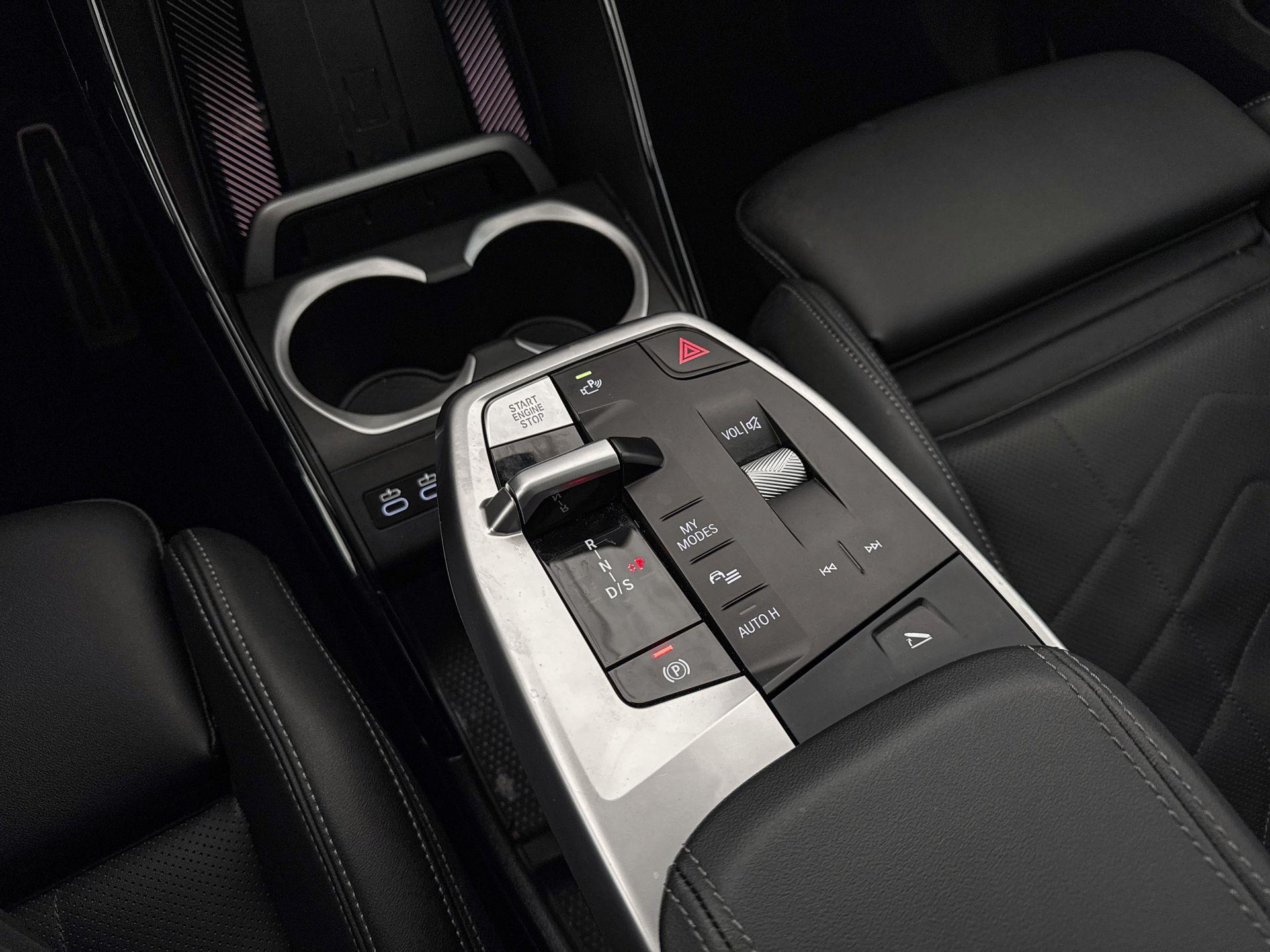Foto van BMW X1 Xdrive23i