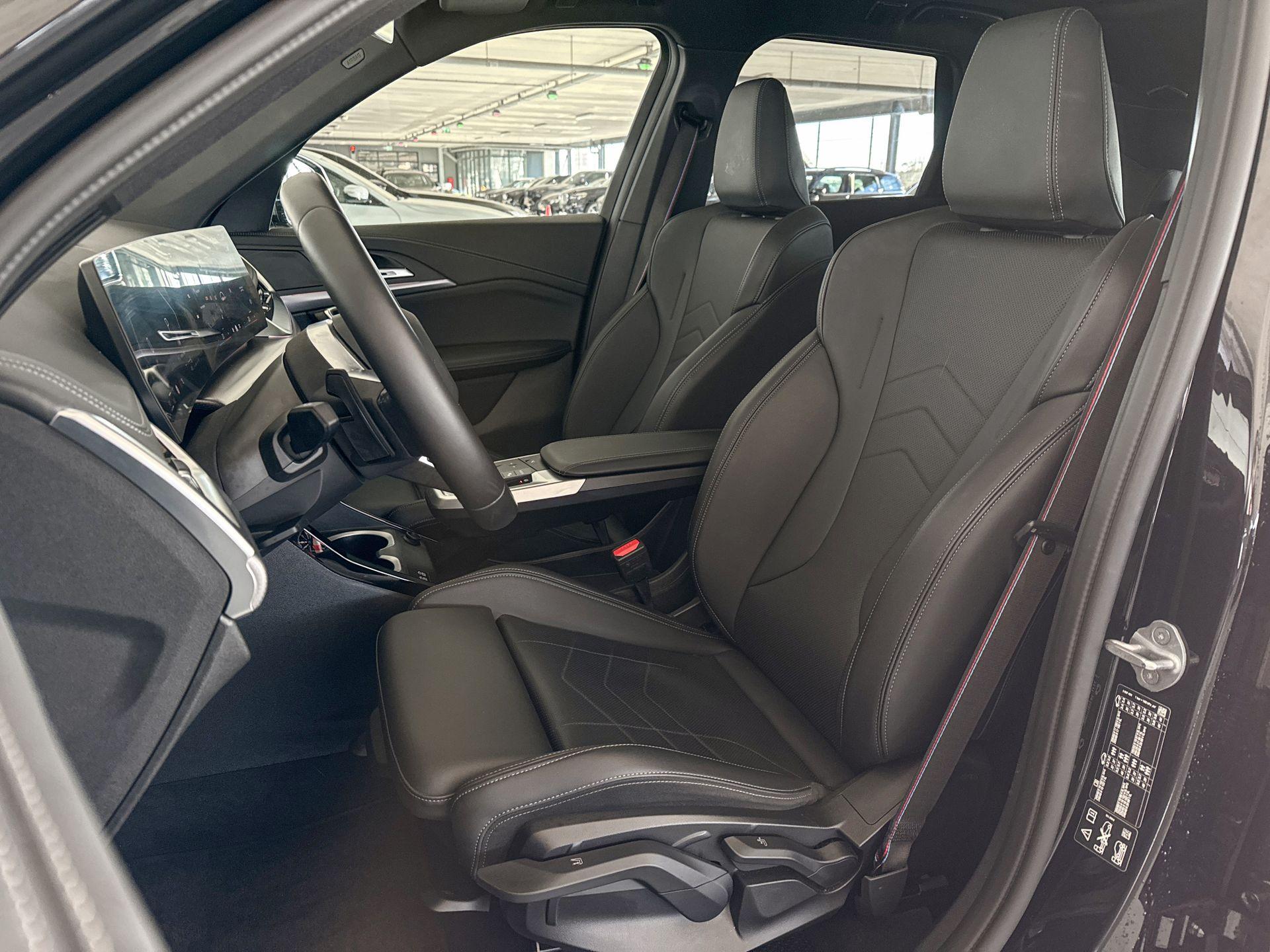 Foto van BMW X1 Xdrive23i