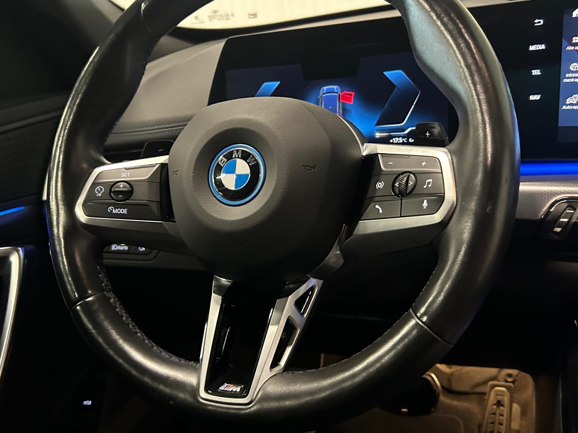 Foto van BMW X1 Xdrive25e