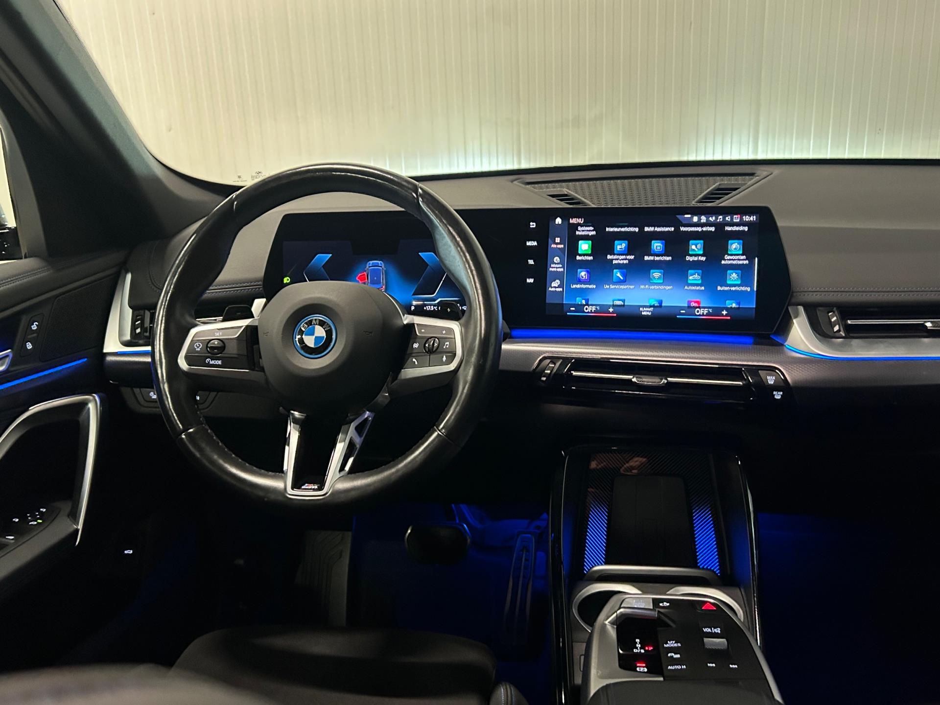 Foto van BMW X1 Xdrive25e