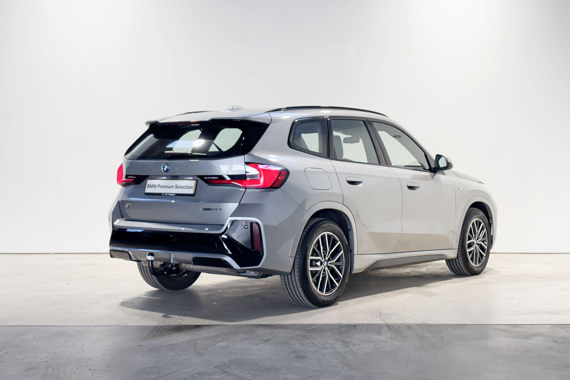 Foto van BMW X1 Xdrive25e