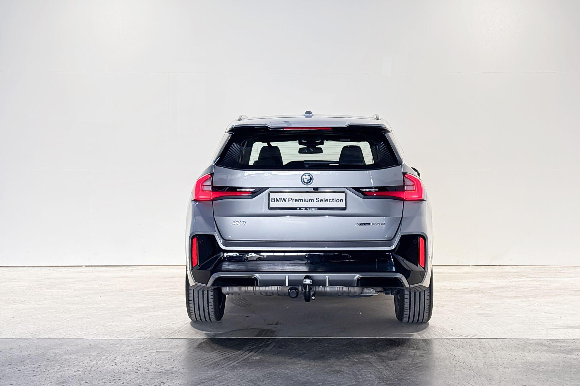 Foto van BMW X1 Xdrive25e