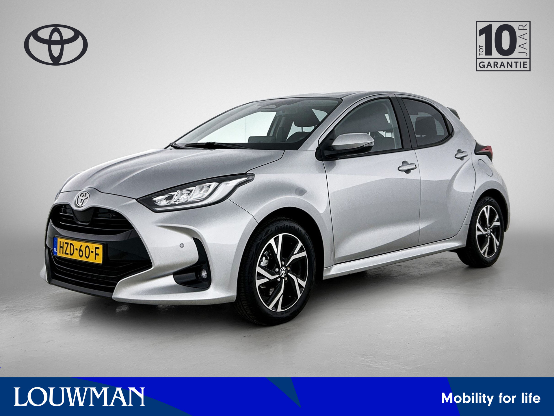 Toyota Toyota Yaris 1.5 Hybrid 115 Dynamic + Comfort Pack 2025 - voorkant