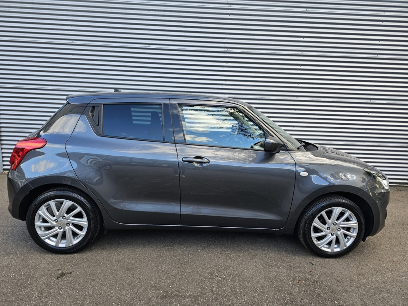 Suzuki Swift 1.2 Select Smart Hybrid 2023 - voorkant