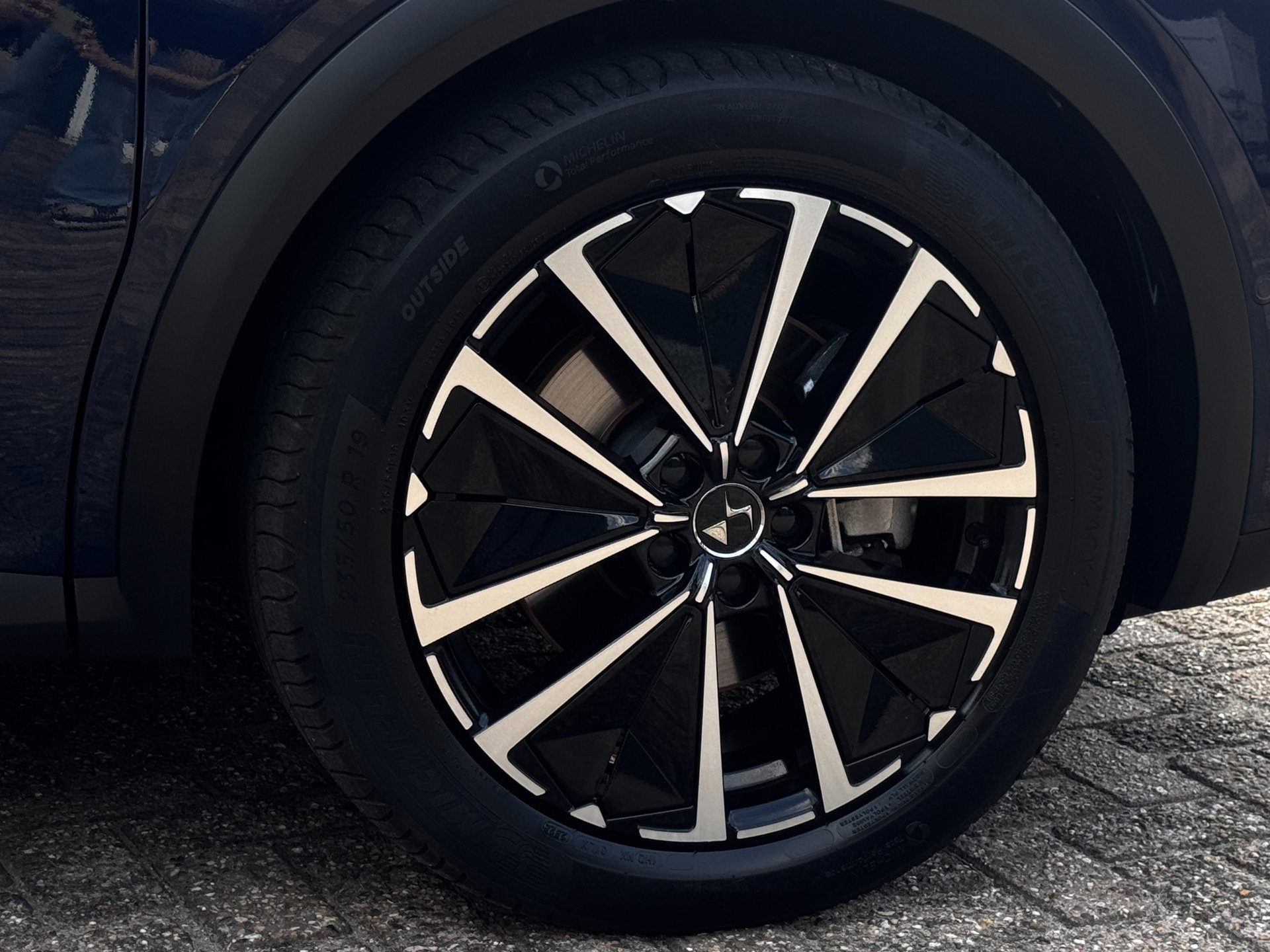 Foto van DS Ds7