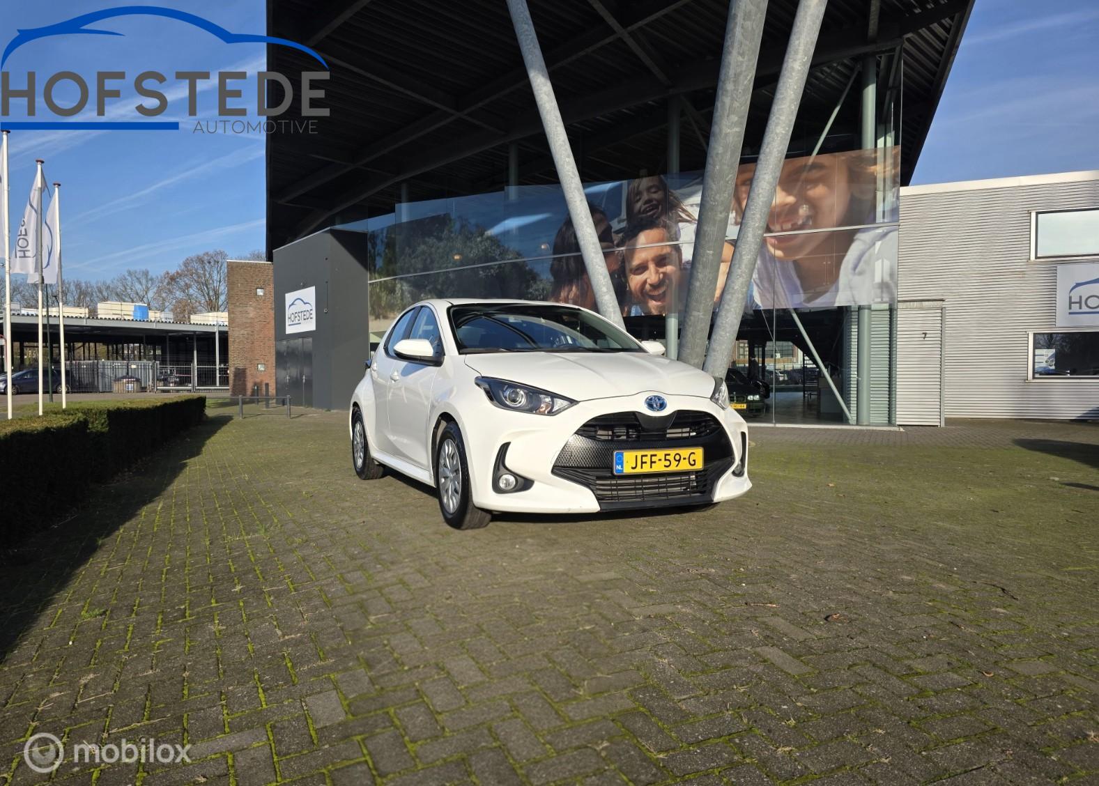 Toyota Toyota Yaris 1.5 Hybrid Active 2023 - voorkant