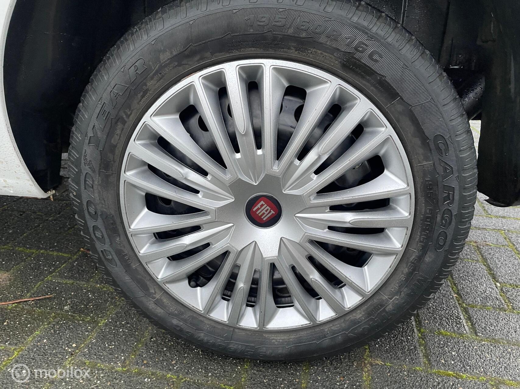 Foto van Fiat Fiat Doblo