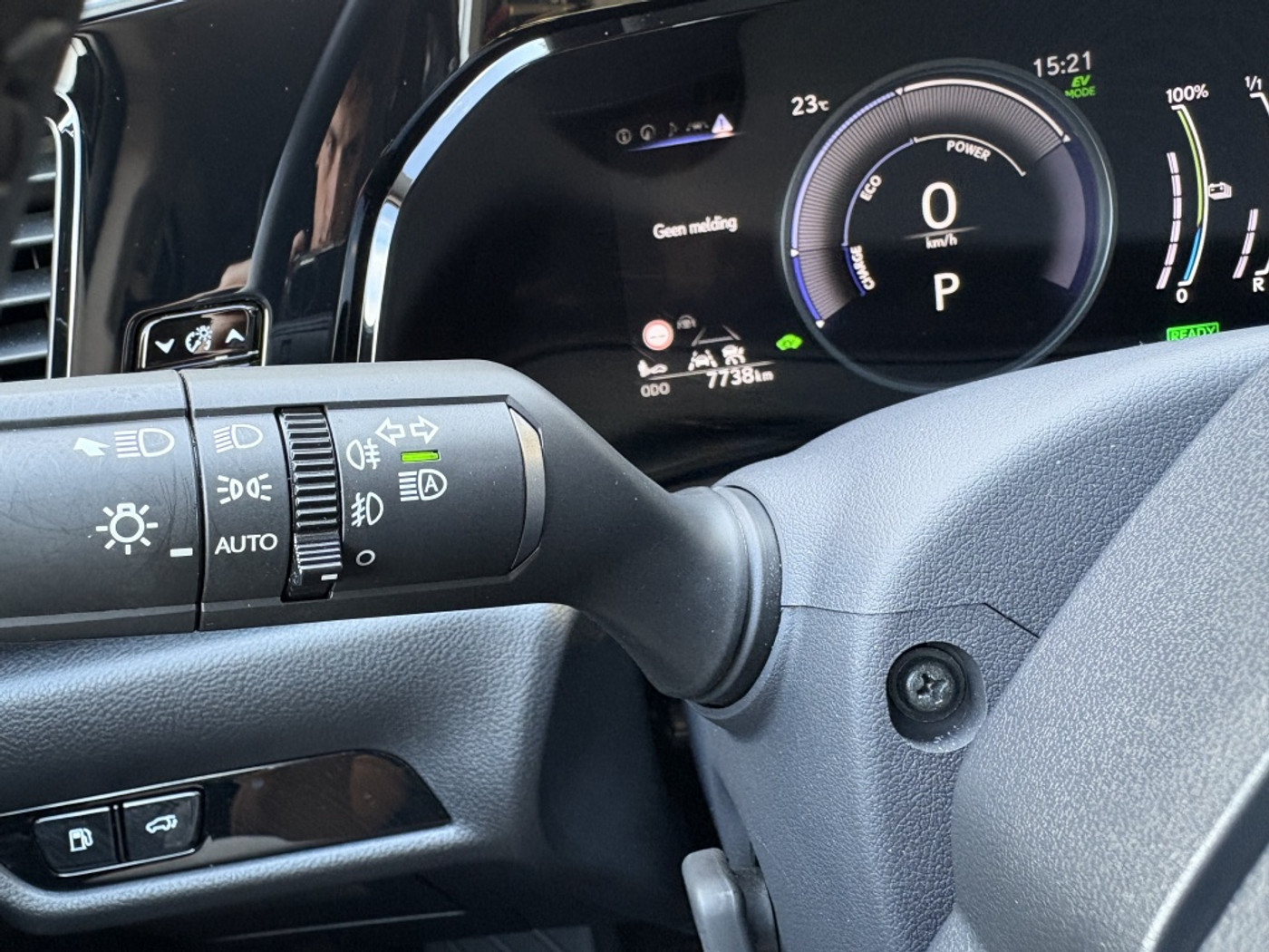 Foto van Lexus Lexus Nx450h+