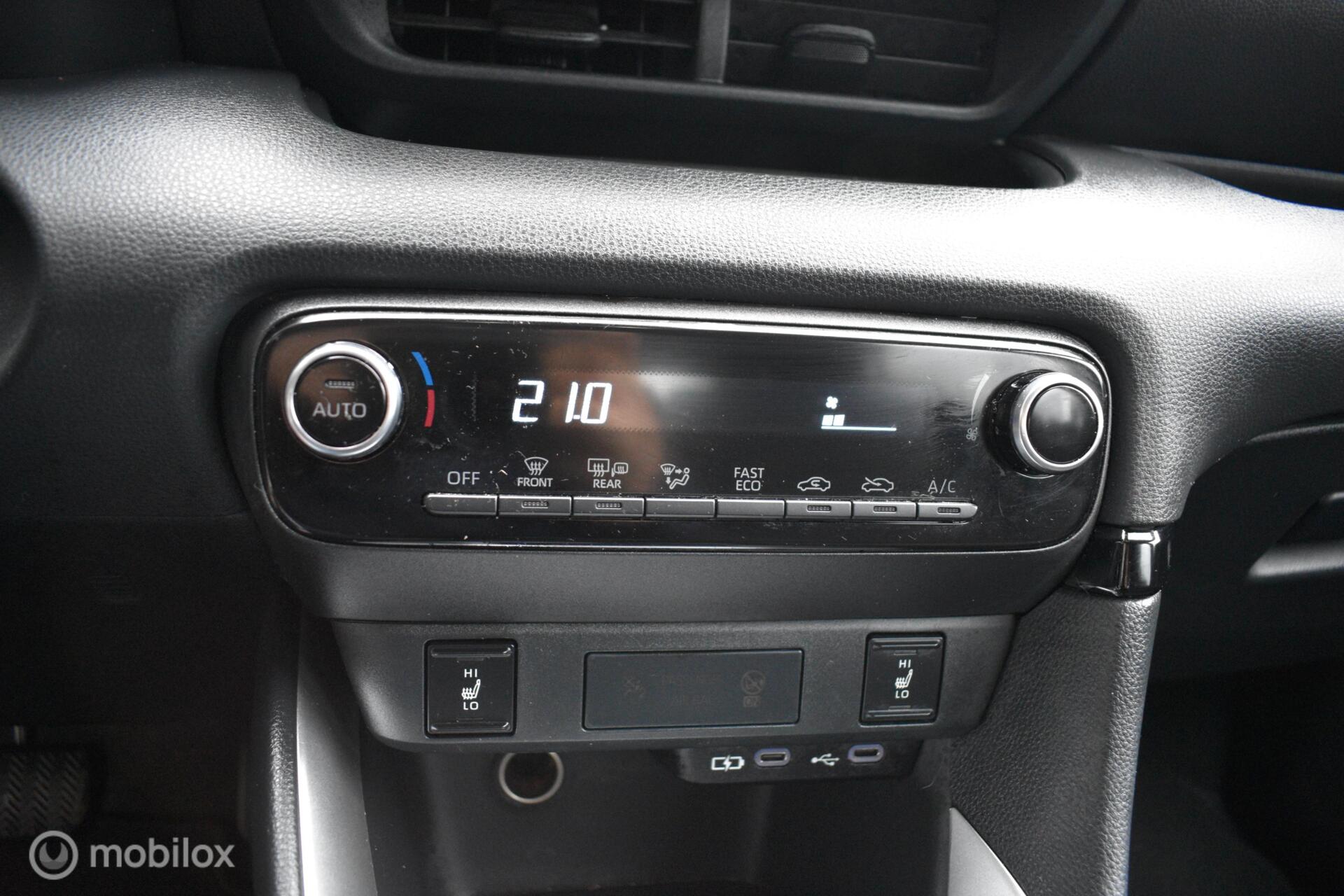 Foto van Mazda Mazda2 Hybrid