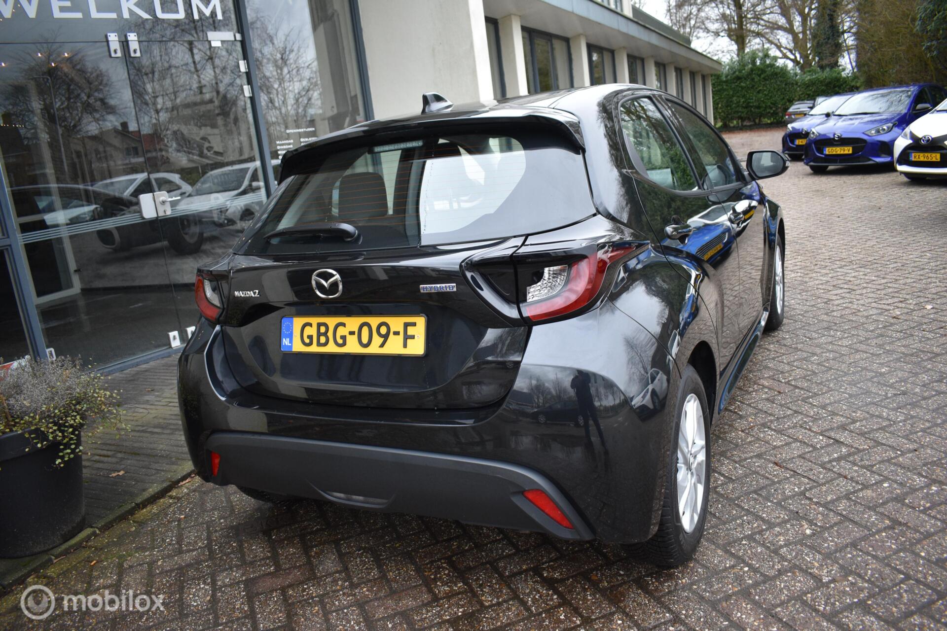 Foto van Mazda Mazda2 Hybrid