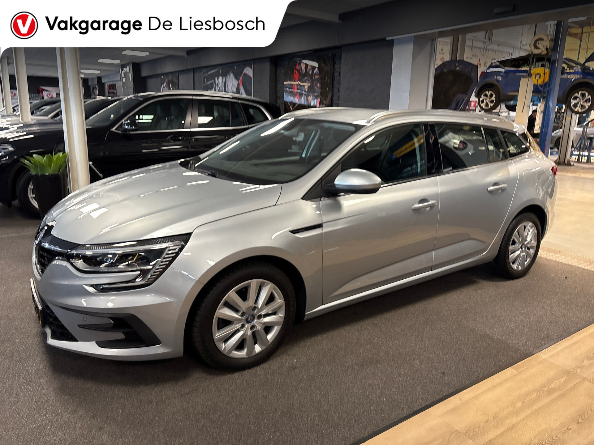 Foto van Renault Megane E-tech Plug-in Hybrid