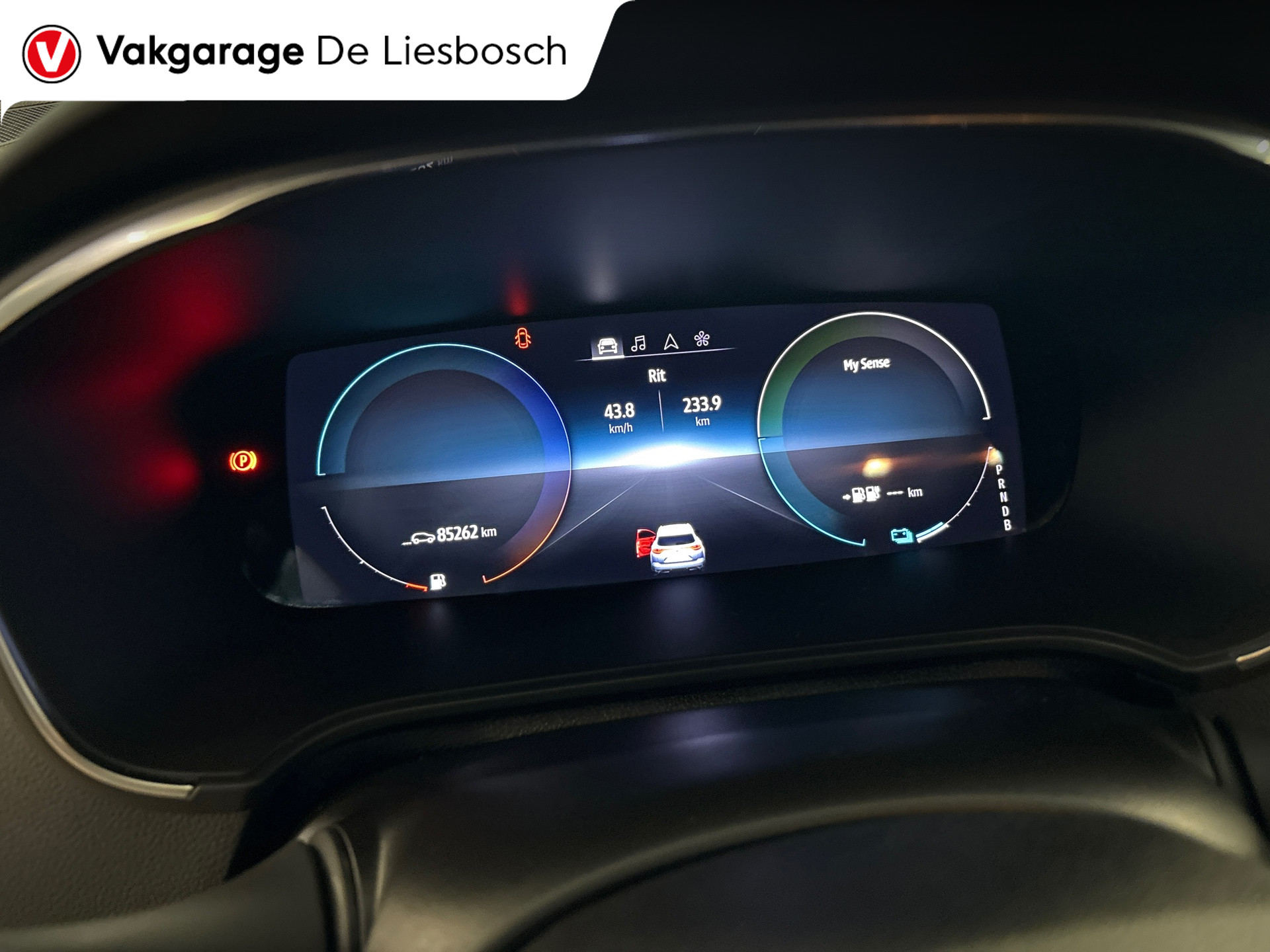 Foto van Renault Megane E-tech Plug-in Hybrid