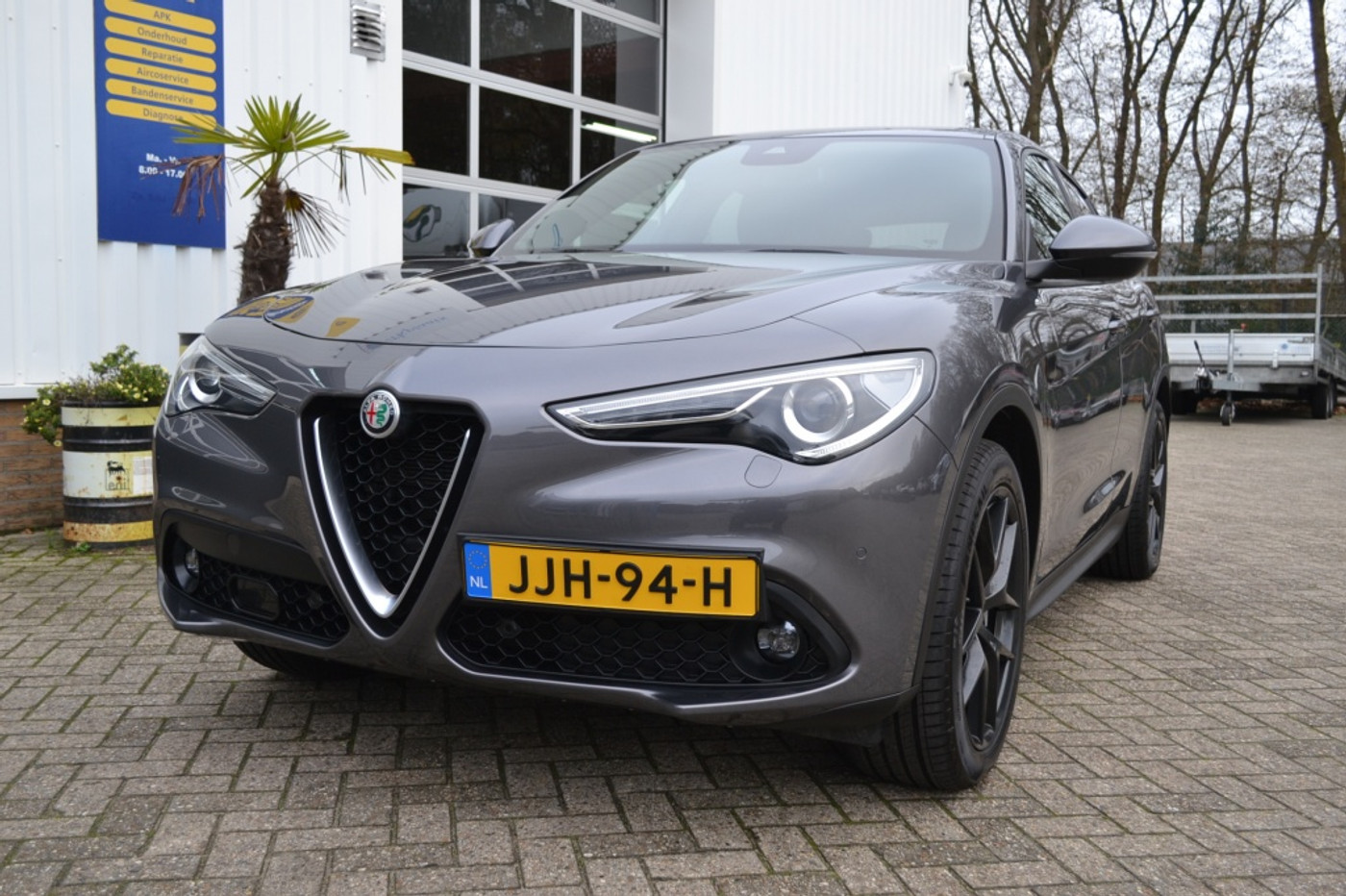 Alfa Romeo Stelvio 2.2 JTD Super BTW auto 2023 - voorkant
