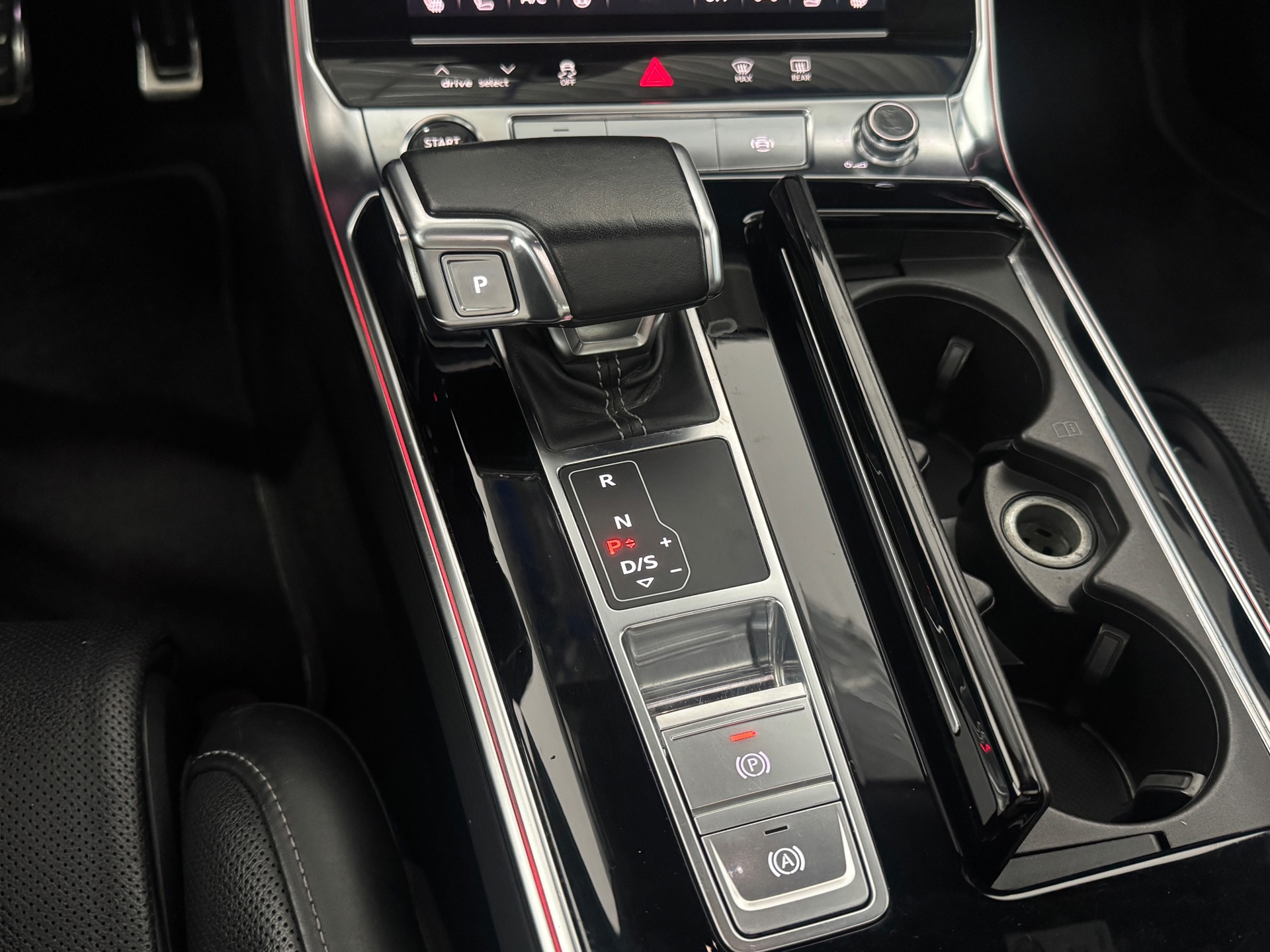 Foto van Audi A6 Avant 55 TFSI E