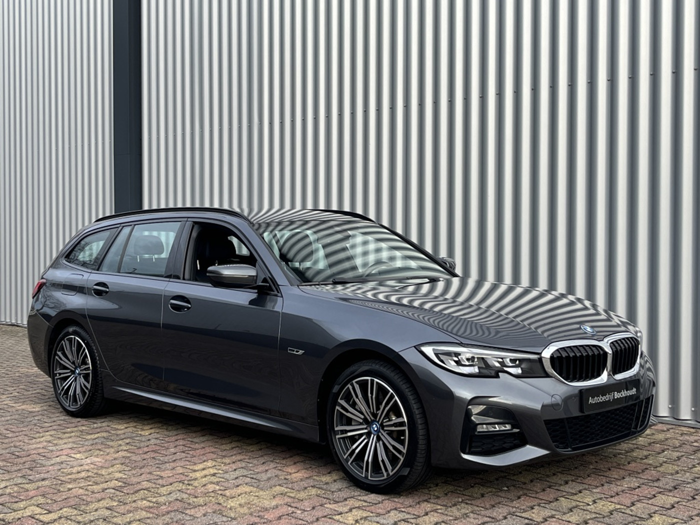 Foto van BMW 330e xDrive