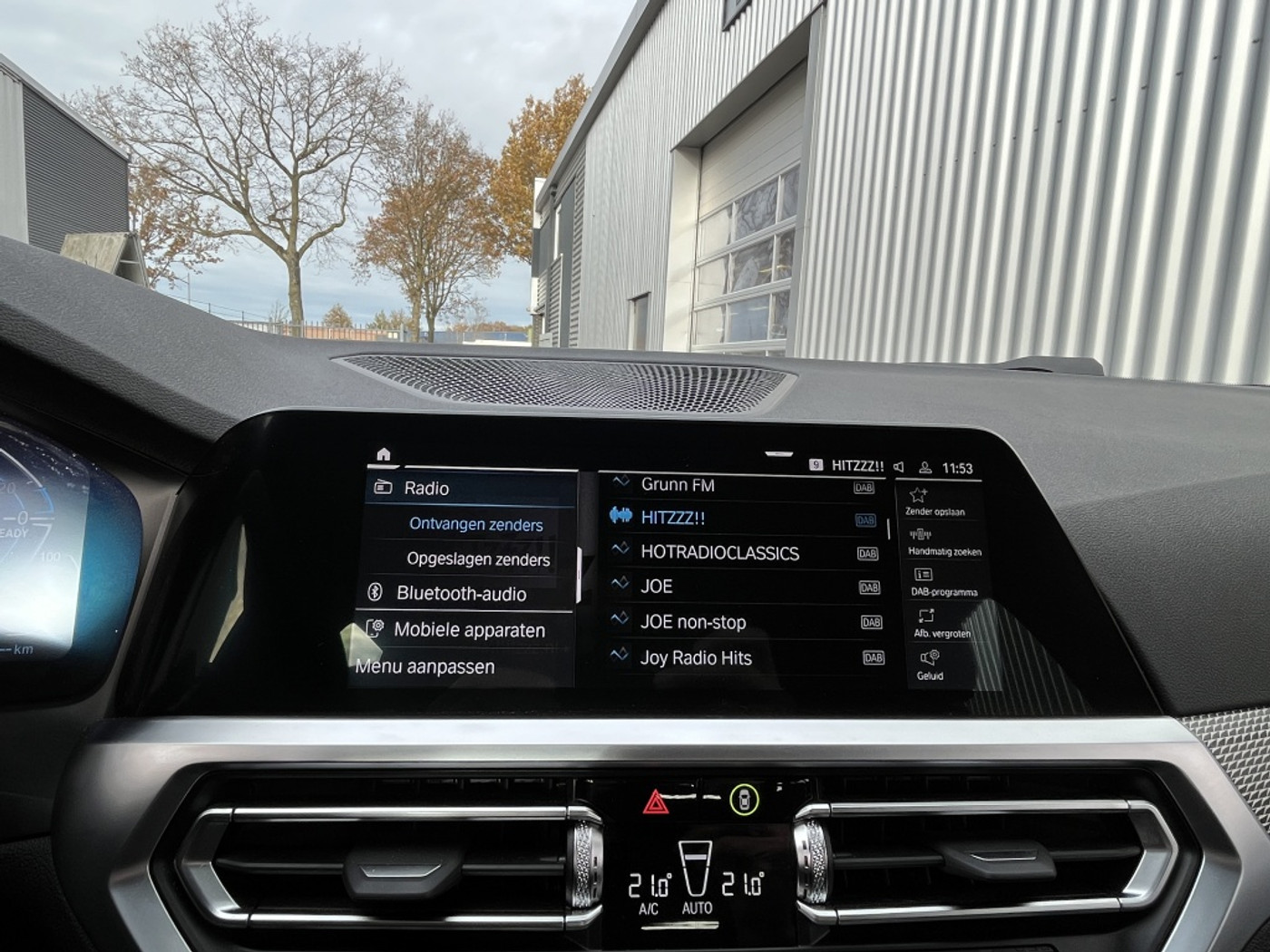 Foto van BMW 330e xDrive