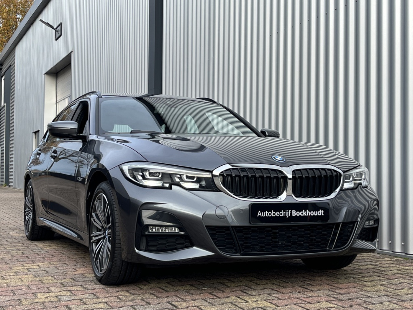 Foto van BMW 330e xDrive