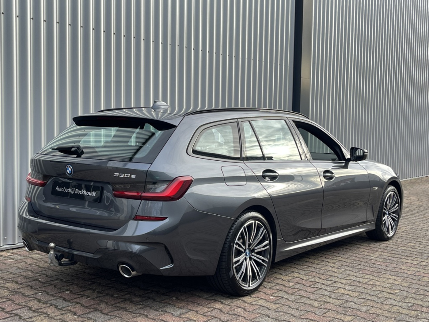Foto van BMW 330e xDrive