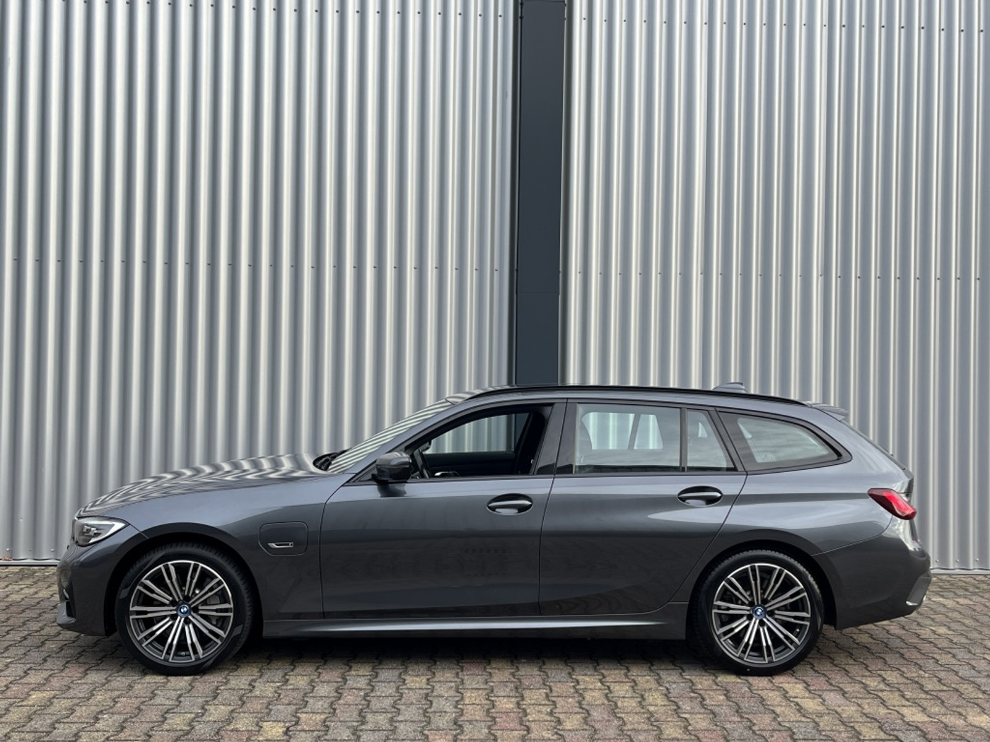 Foto van BMW 330e xDrive