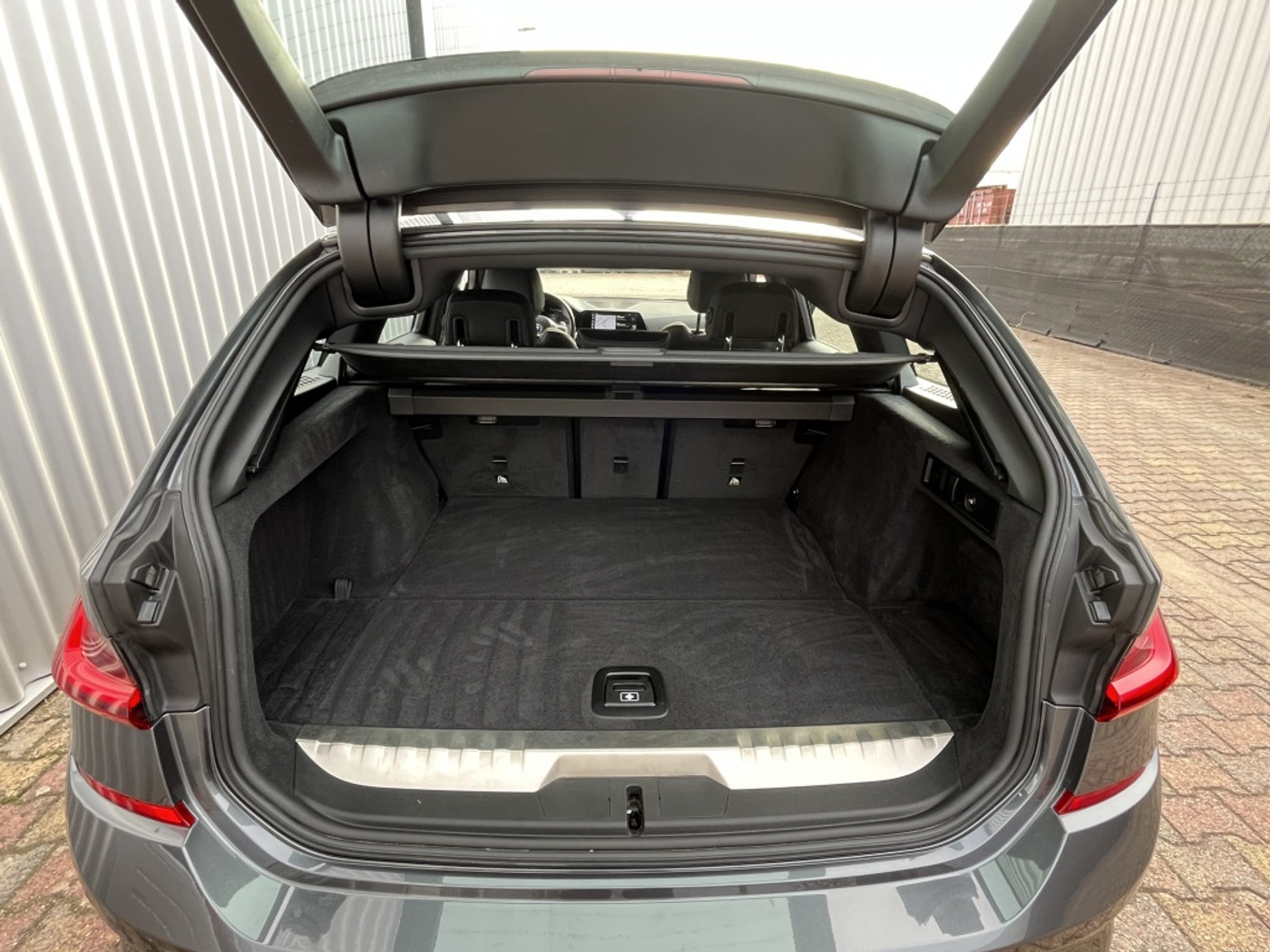 Foto van BMW 330e xDrive