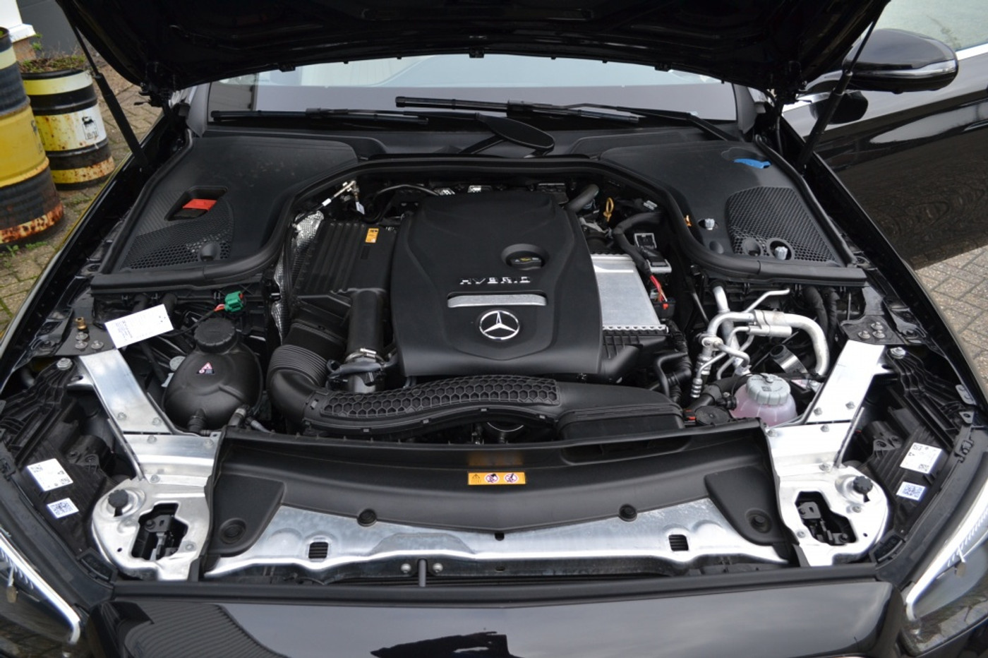 Foto van Mercedes-Benz E 300 E