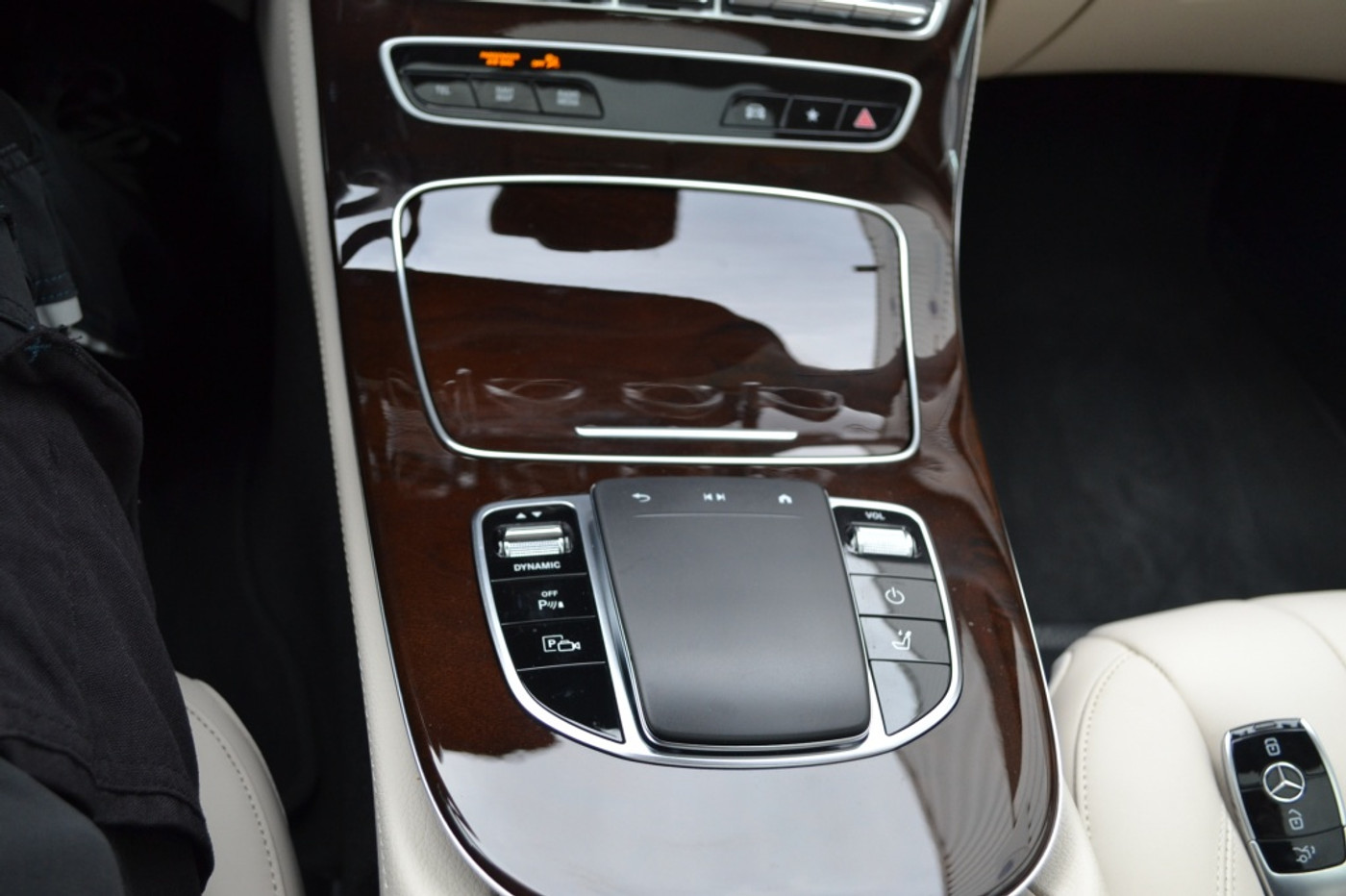 Foto van Mercedes-Benz E 300 E
