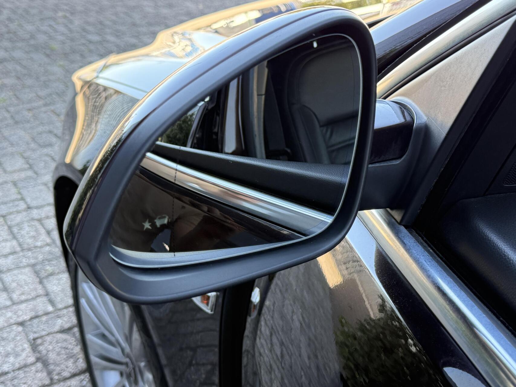Foto van Opel Insignia Sports Tourer SW