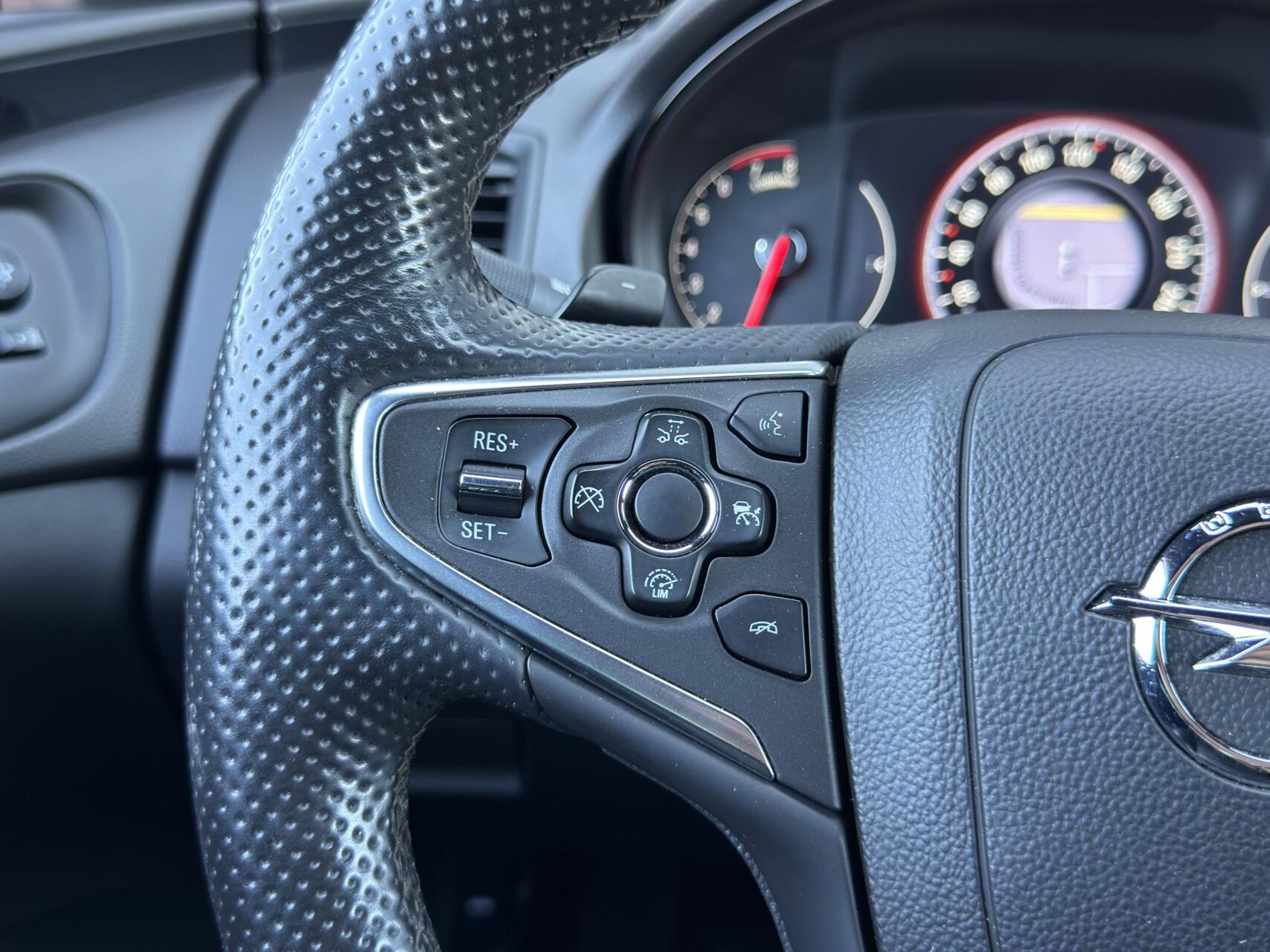 Foto van Opel Insignia Sports Tourer SW