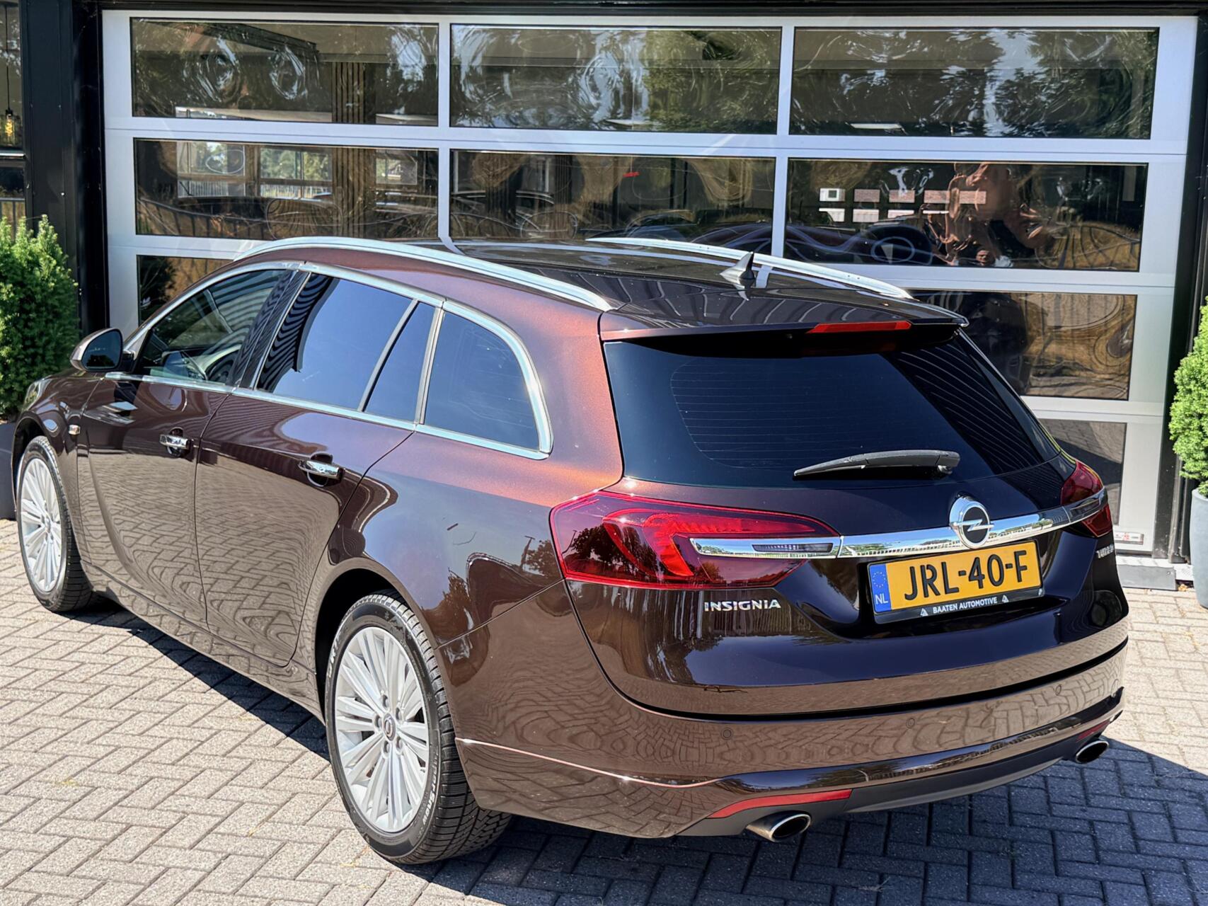 Foto van Opel Insignia Sports Tourer SW