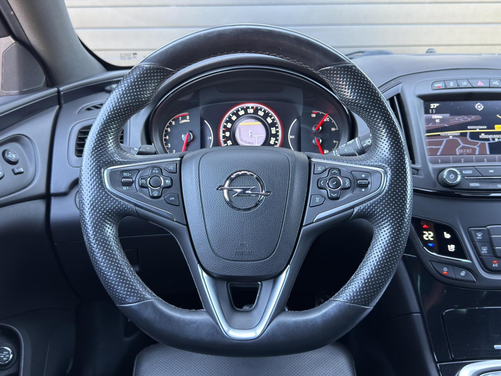 Foto van Opel Insignia Sports Tourer SW