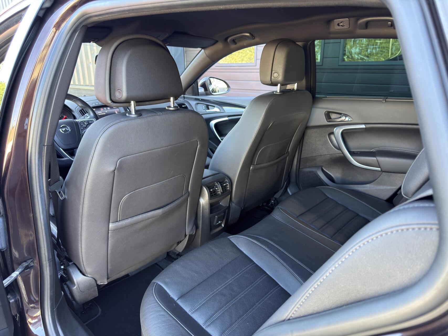 Foto van Opel Insignia Sports Tourer SW