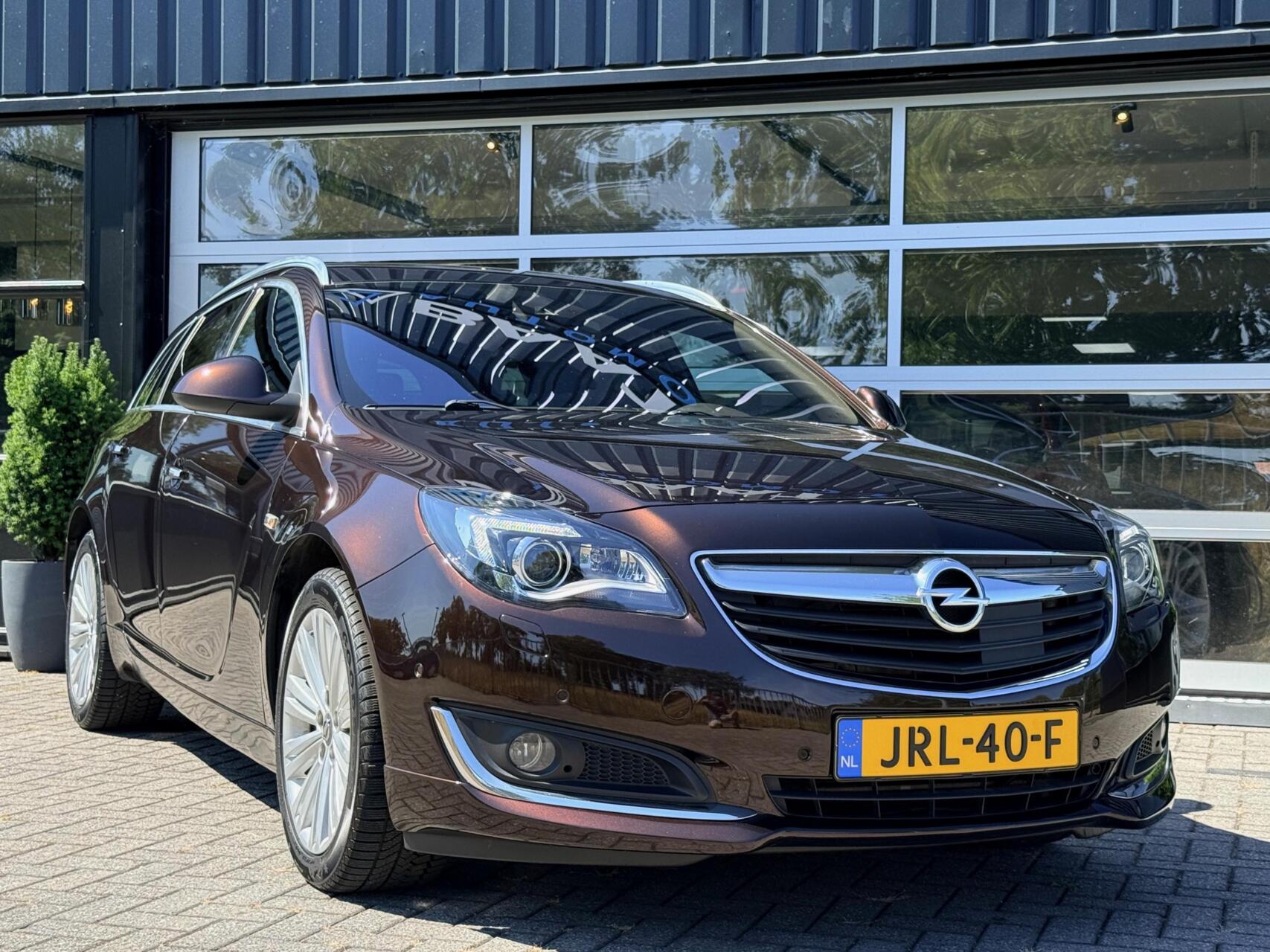 Foto van Opel Insignia Sports Tourer SW