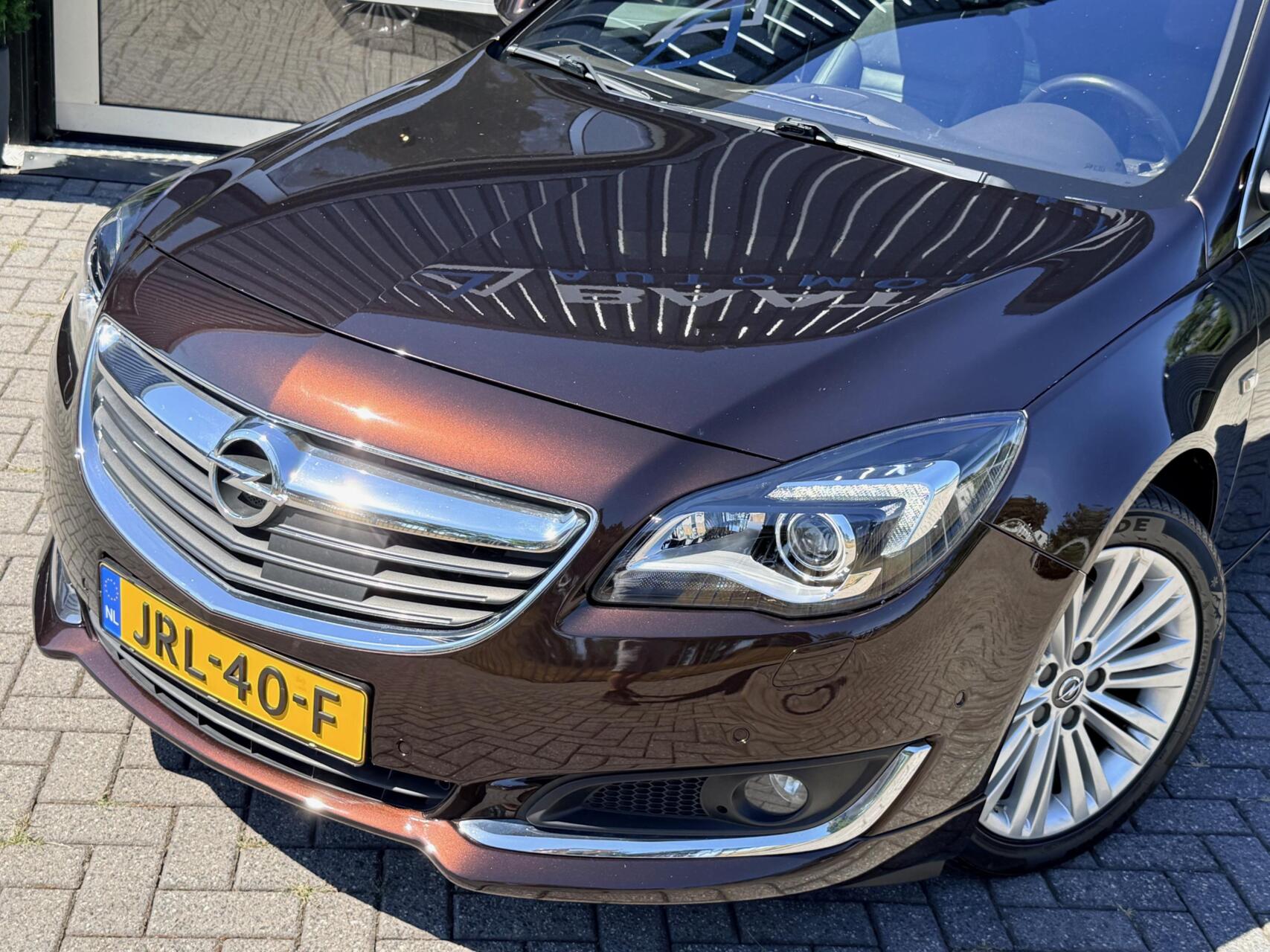 Foto van Opel Insignia Sports Tourer SW